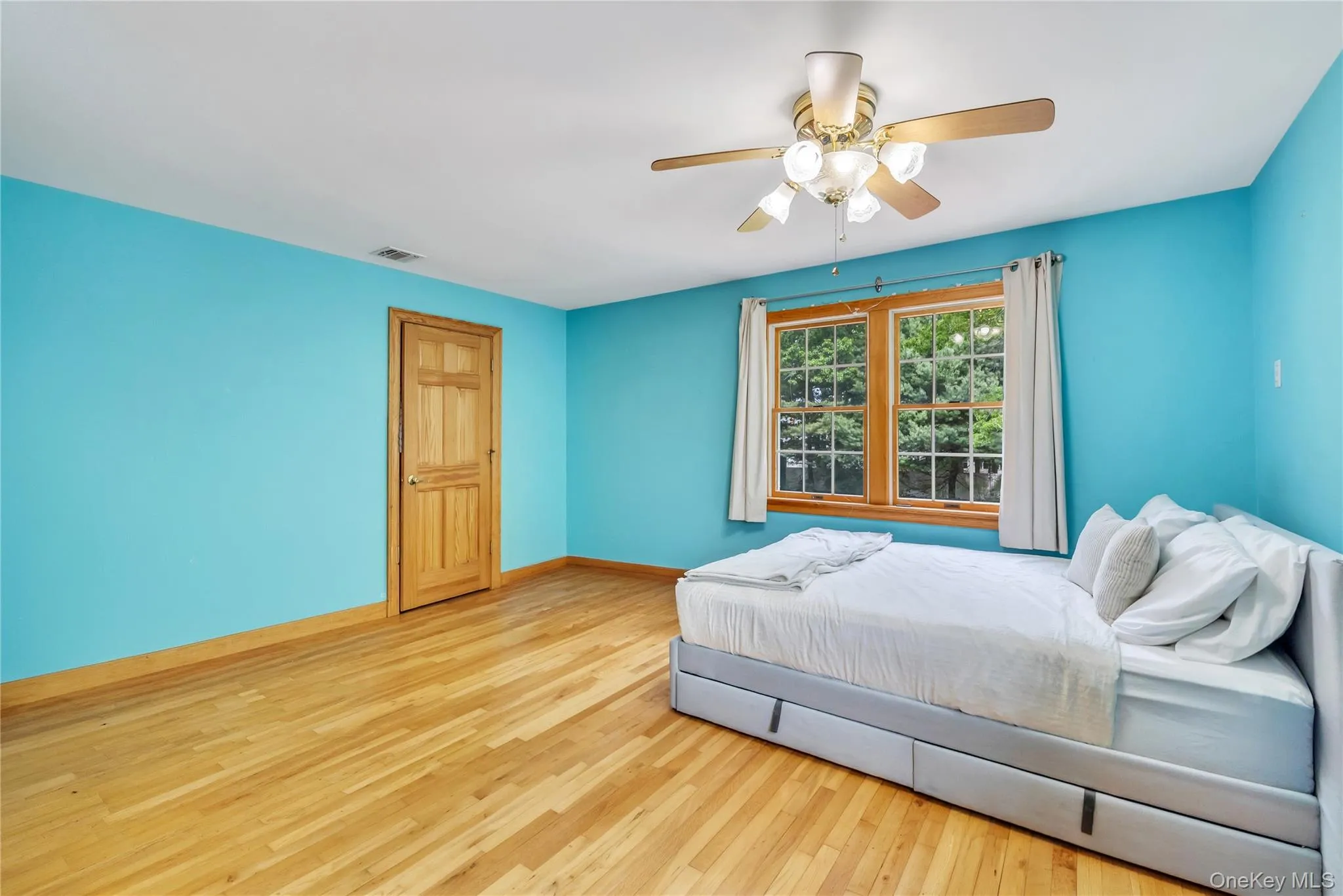 269 Southport Street, Islip, NY, 4 Bedrooms Bedrooms, 9 Rooms Rooms,2 BathroomsBathrooms,Residential,For Rent,Southport,0,999131 269 Southport Street, Islip, NY, 4 Bedrooms Bedrooms, 9 Rooms Rooms,2 BathroomsBathrooms,Residential,For Rent,Southport,0,999131