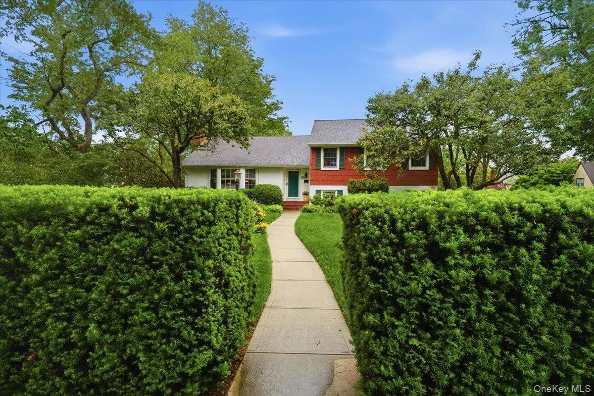 Welcome to 8 Prospect Avenue Welcome to 8 Prospect Avenue