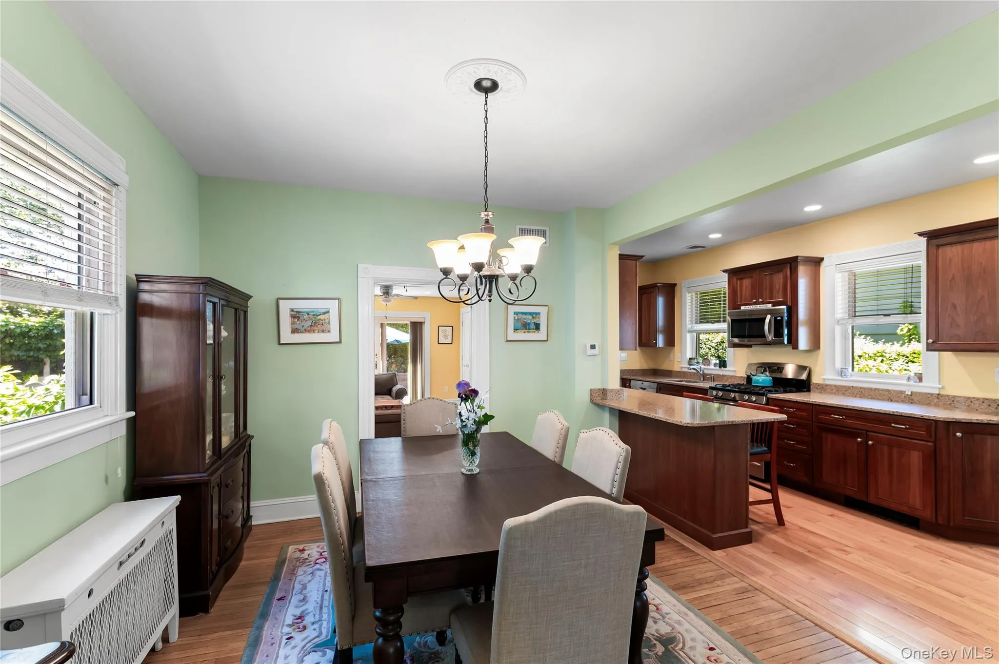 35 4th Avenue, Orangetown, NY, 3 Bedrooms Bedrooms, 7 Rooms Rooms,2 BathroomsBathrooms,Residential,For Rent,4th,0,999141 35 4th Avenue, Orangetown, NY, 3 Bedrooms Bedrooms, 7 Rooms Rooms,2 BathroomsBathrooms,Residential,For Rent,4th,0,999141