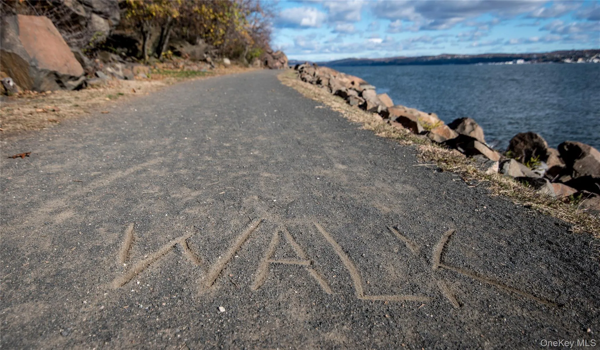 Nyack Life a walk at Hook Mountain along the Hudson Nyack Life a walk at Hook Mountain along the Hudson