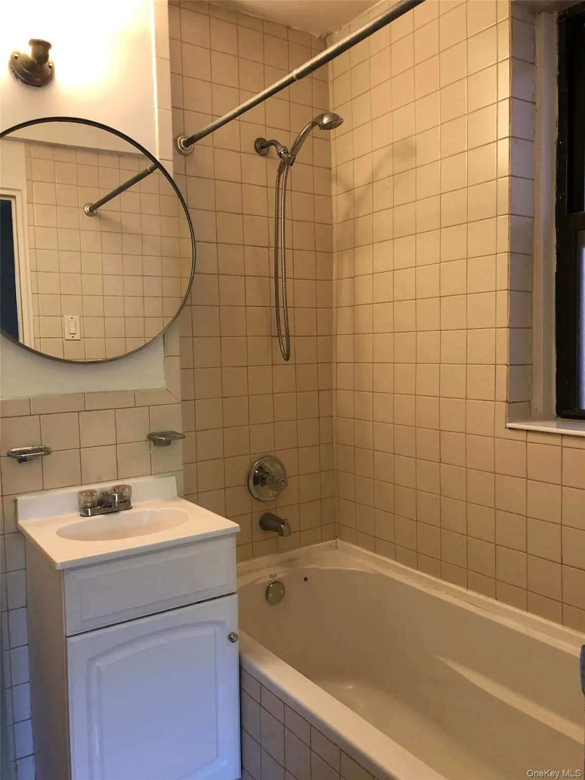 102-35 64th Road, New York, NY, 3 Rooms Rooms,1 BathroomBathrooms,Residential Lease,For Rent,64th,0,999144 102-35 64th Road, New York, NY, 3 Rooms Rooms,1 BathroomBathrooms,Residential Lease,For Rent,64th,0,999144