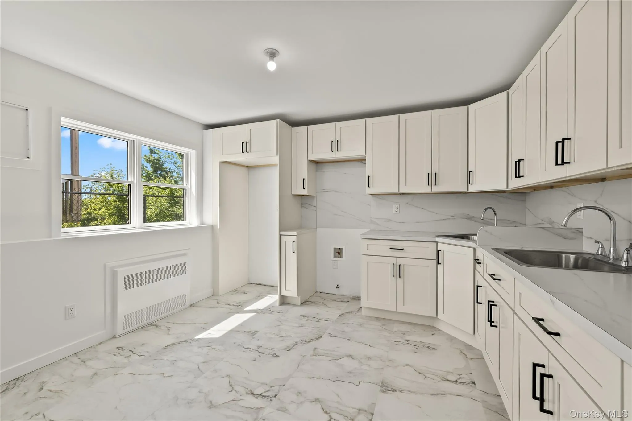 37 Ewing Avenue, Ramapo, NY, 8 Bedrooms Bedrooms, 8 Rooms Rooms,5 BathroomsBathrooms,Residential,For Rent,Ewing,0,999150 37 Ewing Avenue, Ramapo, NY, 8 Bedrooms Bedrooms, 8 Rooms Rooms,5 BathroomsBathrooms,Residential,For Rent,Ewing,0,999150