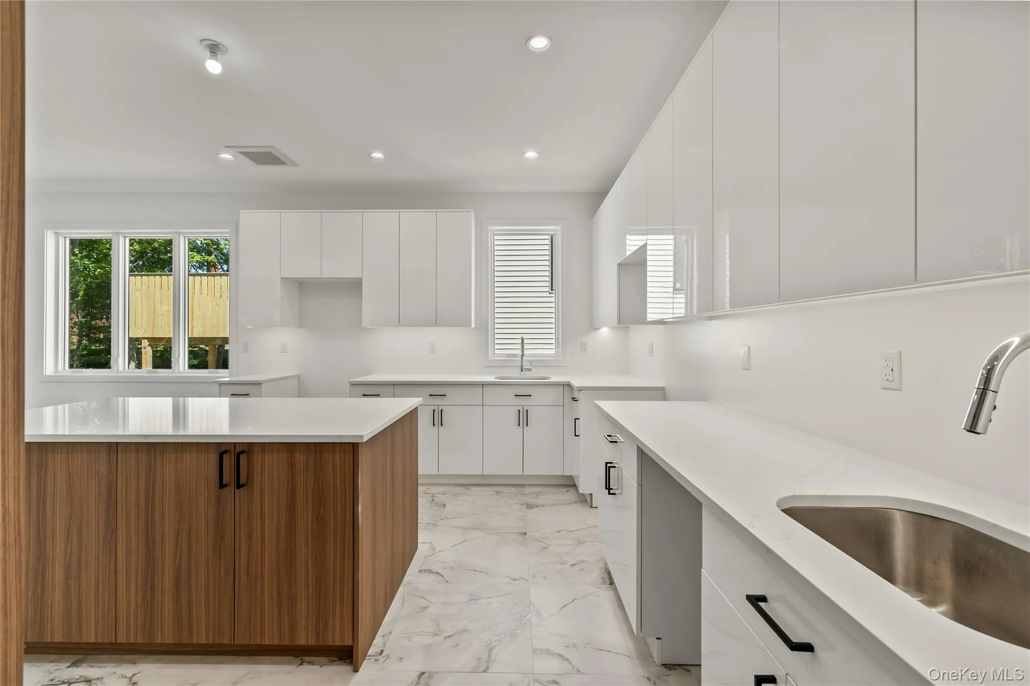 37 Ewing Avenue, Ramapo, NY, 8 Bedrooms Bedrooms, 8 Rooms Rooms,5 BathroomsBathrooms,Residential,For Rent,Ewing,0,999150 37 Ewing Avenue, Ramapo, NY, 8 Bedrooms Bedrooms, 8 Rooms Rooms,5 BathroomsBathrooms,Residential,For Rent,Ewing,0,999150