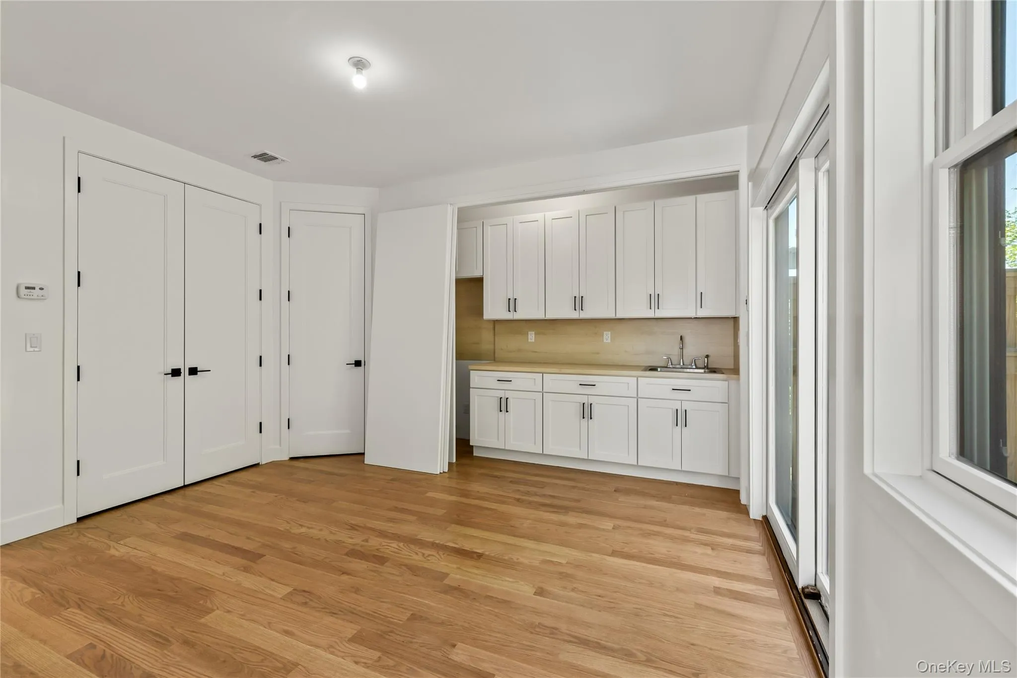 37 Ewing Avenue, Ramapo, NY, 8 Bedrooms Bedrooms, 8 Rooms Rooms,5 BathroomsBathrooms,Residential,For Rent,Ewing,0,999150 37 Ewing Avenue, Ramapo, NY, 8 Bedrooms Bedrooms, 8 Rooms Rooms,5 BathroomsBathrooms,Residential,For Rent,Ewing,0,999150