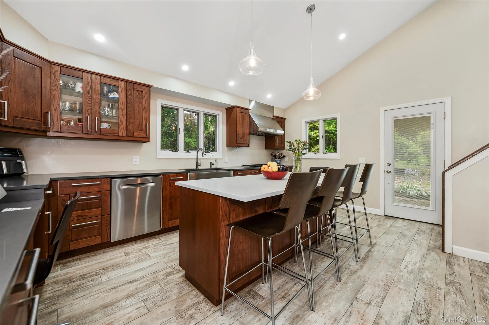 27 Ridge Drive, North Hempstead, NY, 4 Bedrooms Bedrooms, 9 Rooms Rooms,3 BathroomsBathrooms,Residential,For Rent,Ridge,0,999153 27 Ridge Drive, North Hempstead, NY, 4 Bedrooms Bedrooms, 9 Rooms Rooms,3 BathroomsBathrooms,Residential,For Rent,Ridge,0,999153