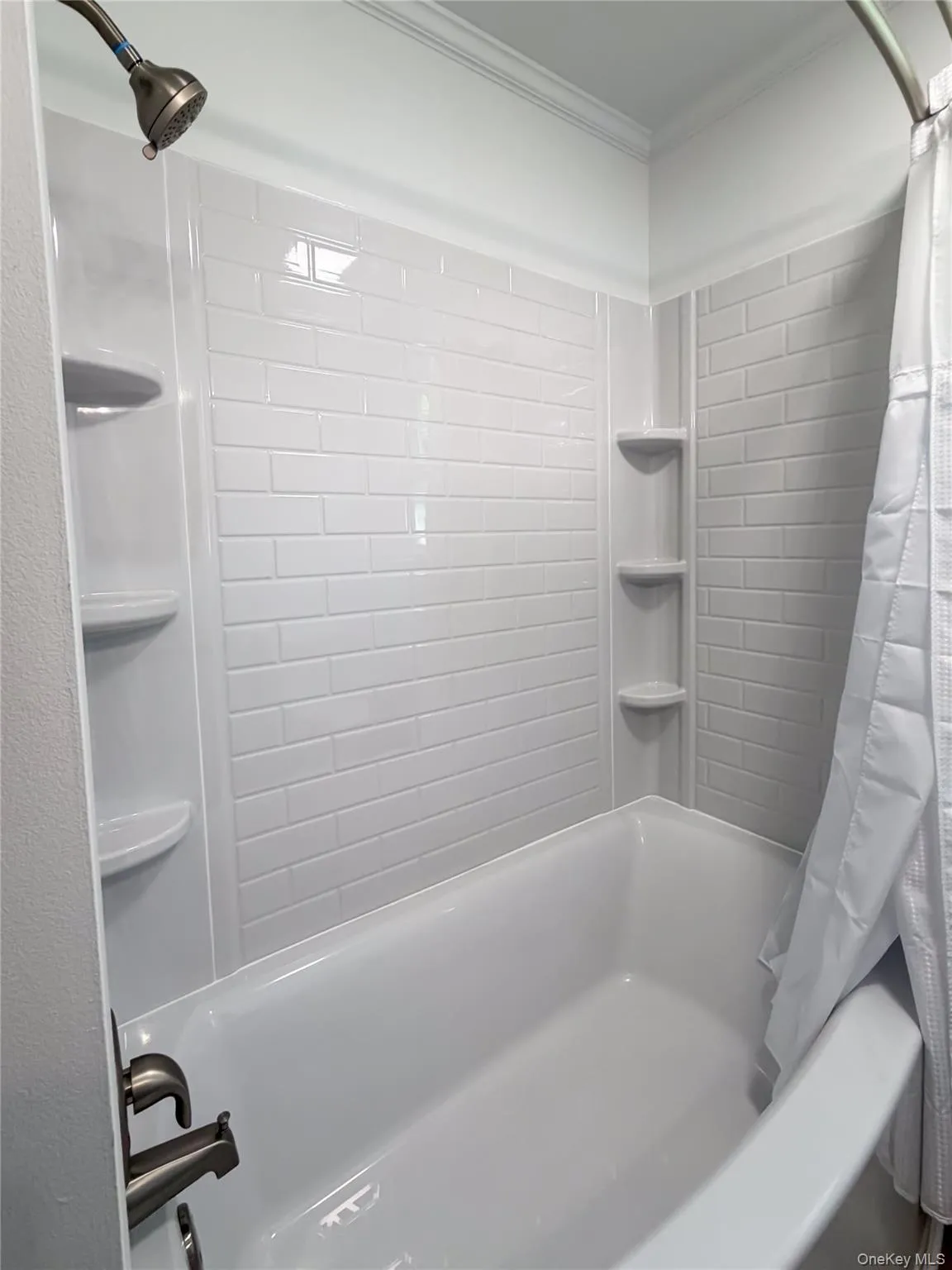 1st Fl bathroom 1st Fl bathroom