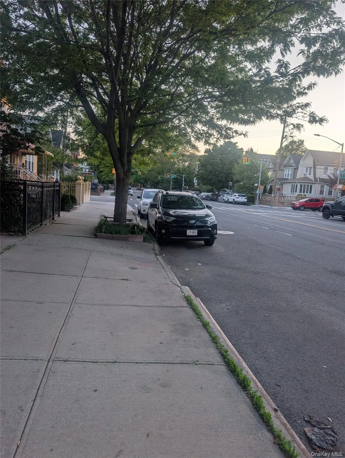122-08 Hillside Avenue, New York, NY, 2 Bedrooms Bedrooms, 4 Rooms Rooms,1 BathroomBathrooms,Residential Lease,For Rent,Hillside,0,999175 122-08 Hillside Avenue, New York, NY, 2 Bedrooms Bedrooms, 4 Rooms Rooms,1 BathroomBathrooms,Residential Lease,For Rent,Hillside,0,999175
