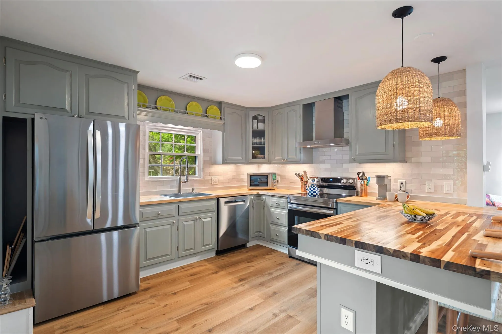 6 Belvedere Street, Philipstown, NY, 3 Bedrooms Bedrooms, 8 Rooms Rooms,2 BathroomsBathrooms,Residential,For Rent,Belvedere,0,999178 6 Belvedere Street, Philipstown, NY, 3 Bedrooms Bedrooms, 8 Rooms Rooms,2 BathroomsBathrooms,Residential,For Rent,Belvedere,0,999178