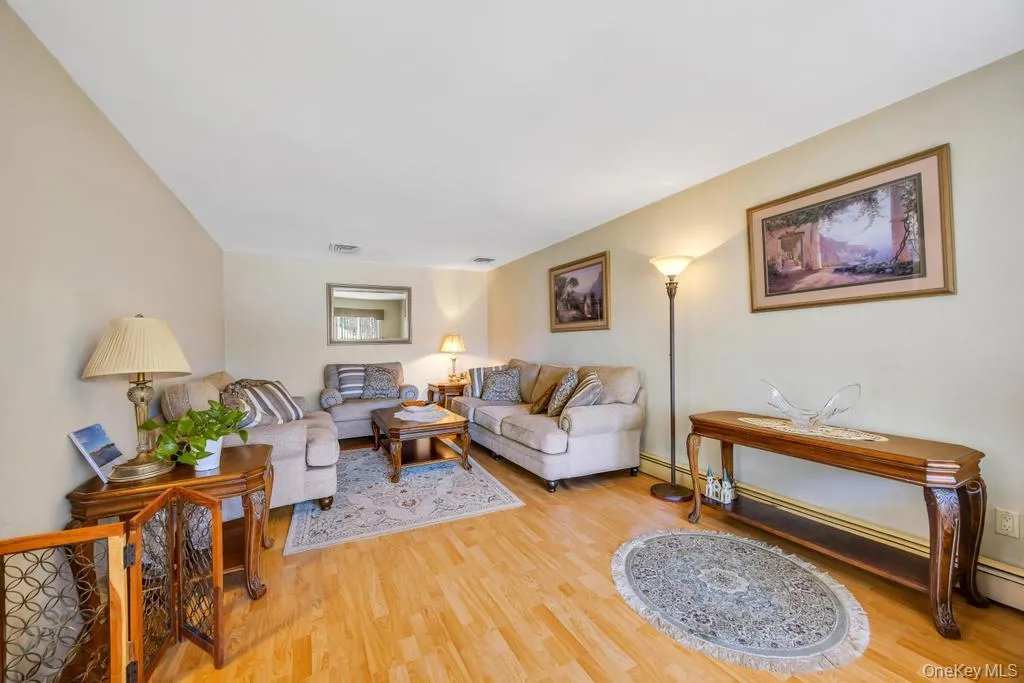 2625 Cypress Avenue, Hempstead, NY, 4 Bedrooms Bedrooms, 9 Rooms Rooms,2 BathroomsBathrooms,Residential,For Rent,Cypress,0,999184 2625 Cypress Avenue, Hempstead, NY, 4 Bedrooms Bedrooms, 9 Rooms Rooms,2 BathroomsBathrooms,Residential,For Rent,Cypress,0,999184