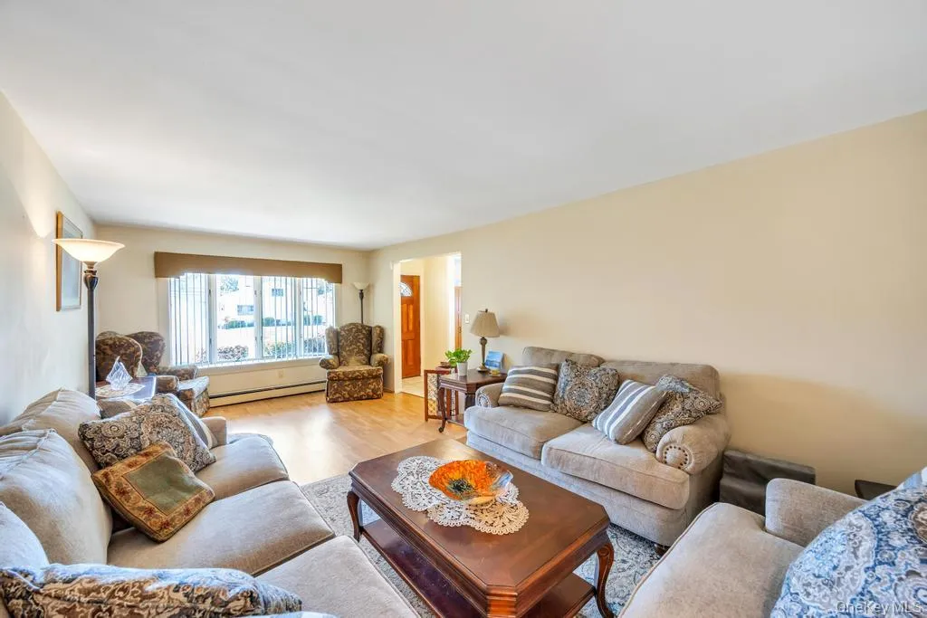 2625 Cypress Avenue, Hempstead, NY, 4 Bedrooms Bedrooms, 9 Rooms Rooms,2 BathroomsBathrooms,Residential,For Rent,Cypress,0,999184 2625 Cypress Avenue, Hempstead, NY, 4 Bedrooms Bedrooms, 9 Rooms Rooms,2 BathroomsBathrooms,Residential,For Rent,Cypress,0,999184