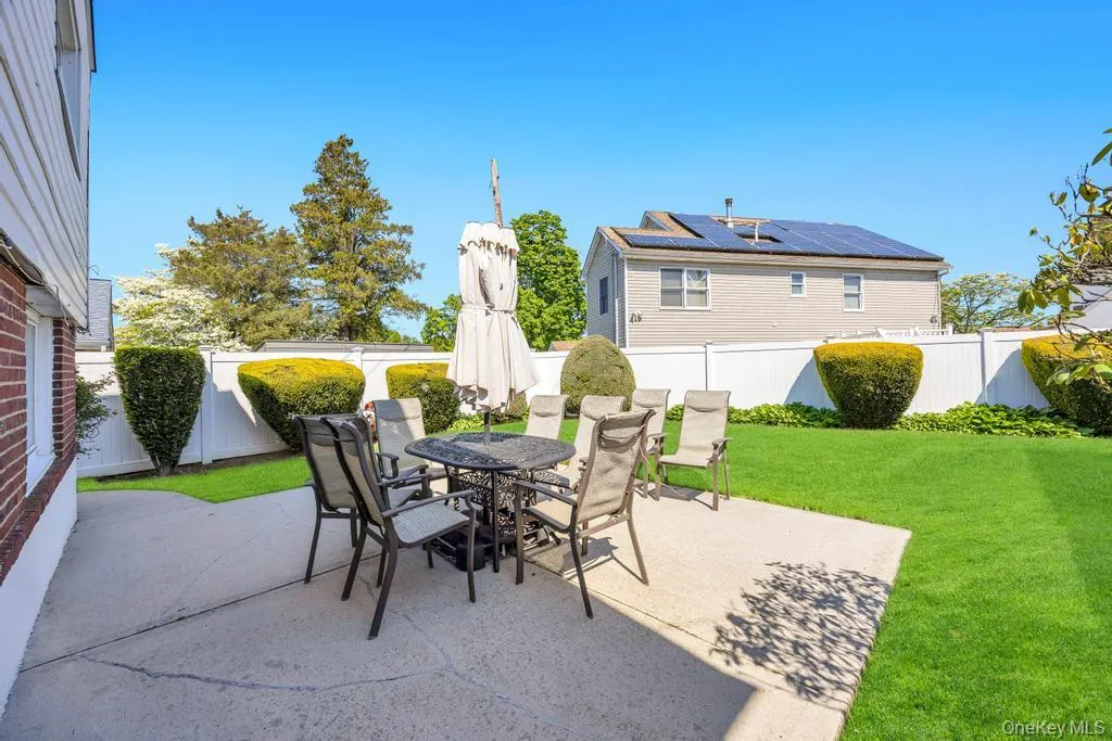 2625 Cypress Avenue, Hempstead, NY, 4 Bedrooms Bedrooms, 9 Rooms Rooms,2 BathroomsBathrooms,Residential,For Rent,Cypress,0,999184 2625 Cypress Avenue, Hempstead, NY, 4 Bedrooms Bedrooms, 9 Rooms Rooms,2 BathroomsBathrooms,Residential,For Rent,Cypress,0,999184