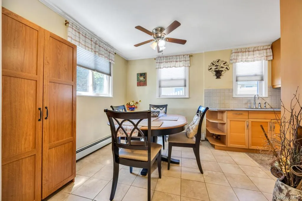 2625 Cypress Avenue, Hempstead, NY, 4 Bedrooms Bedrooms, 9 Rooms Rooms,2 BathroomsBathrooms,Residential,For Rent,Cypress,0,999184 2625 Cypress Avenue, Hempstead, NY, 4 Bedrooms Bedrooms, 9 Rooms Rooms,2 BathroomsBathrooms,Residential,For Rent,Cypress,0,999184