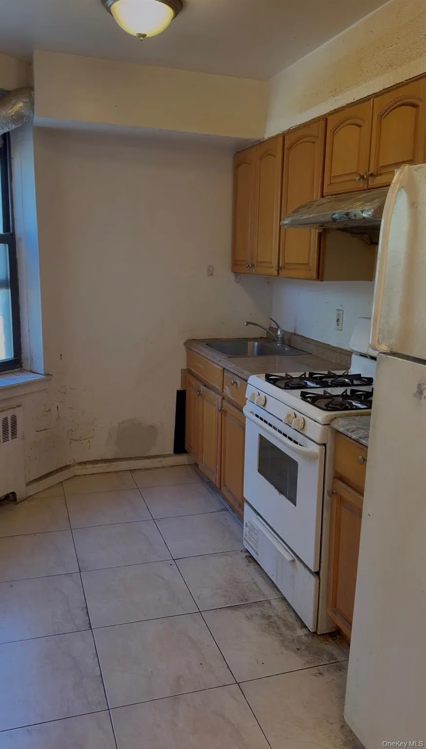 14737 Roosevelt Avenue, New York, NY, 3 Bedrooms Bedrooms, 5 Rooms Rooms,1 BathroomBathrooms,Residential Sale,For Rent,Roosevelt,0,999195 14737 Roosevelt Avenue, New York, NY, 3 Bedrooms Bedrooms, 5 Rooms Rooms,1 BathroomBathrooms,Residential Sale,For Rent,Roosevelt,0,999195