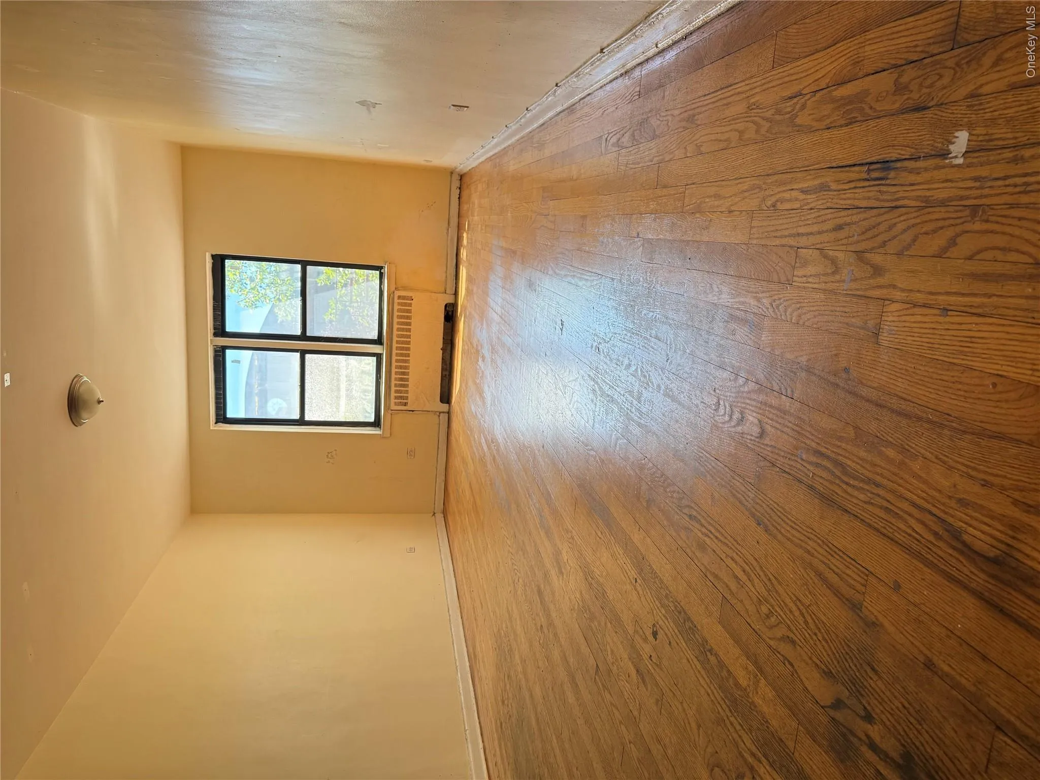 14737 Roosevelt Avenue, New York, NY, 3 Bedrooms Bedrooms, 5 Rooms Rooms,1 BathroomBathrooms,Residential Sale,For Rent,Roosevelt,0,999195 14737 Roosevelt Avenue, New York, NY, 3 Bedrooms Bedrooms, 5 Rooms Rooms,1 BathroomBathrooms,Residential Sale,For Rent,Roosevelt,0,999195