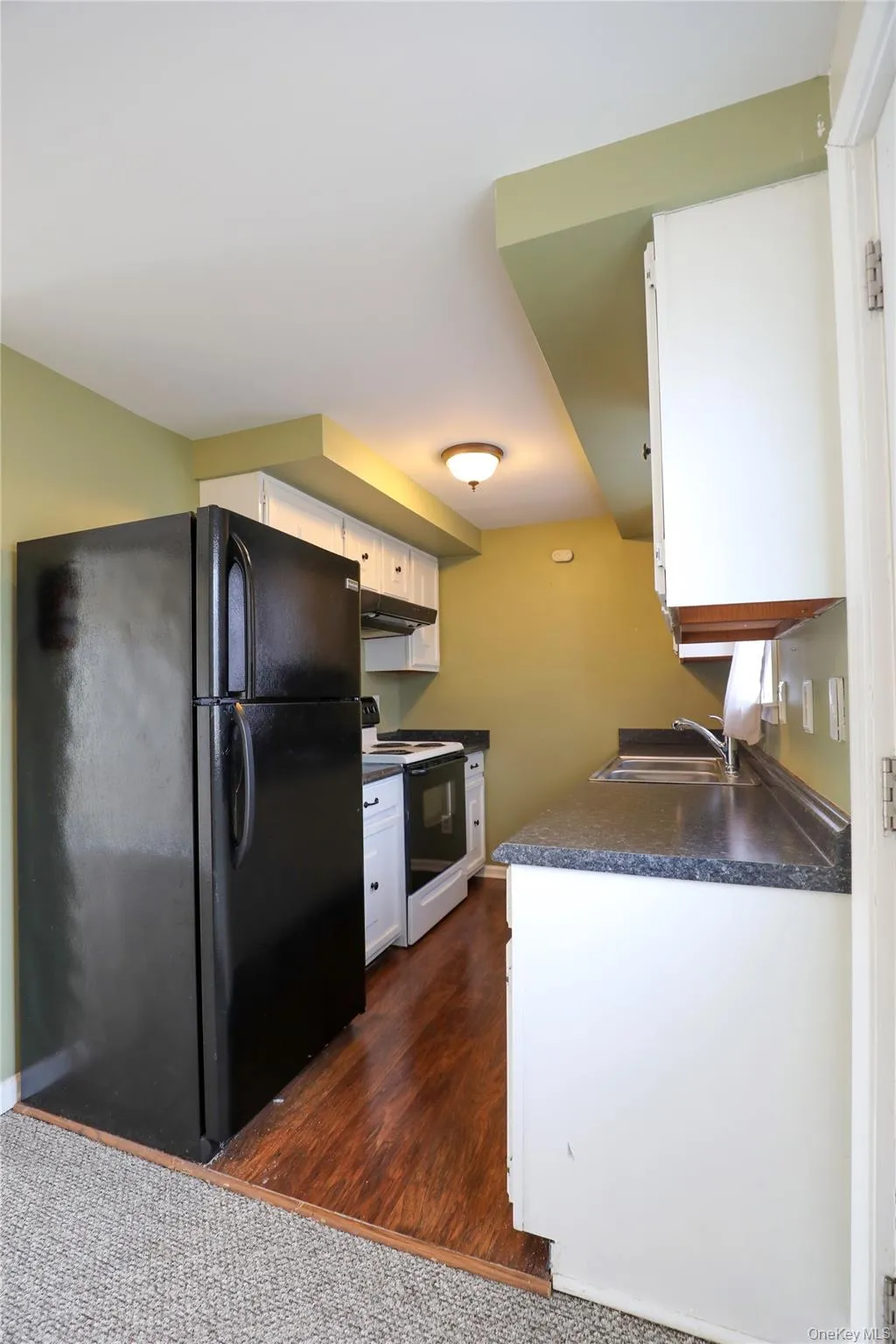 120 Hinsdale Street, Kingston, NY, 2 Bedrooms Bedrooms, 5 Rooms Rooms,1 BathroomBathrooms,Residential Lease,For Rent,Hinsdale,0,999196 120 Hinsdale Street, Kingston, NY, 2 Bedrooms Bedrooms, 5 Rooms Rooms,1 BathroomBathrooms,Residential Lease,For Rent,Hinsdale,0,999196
