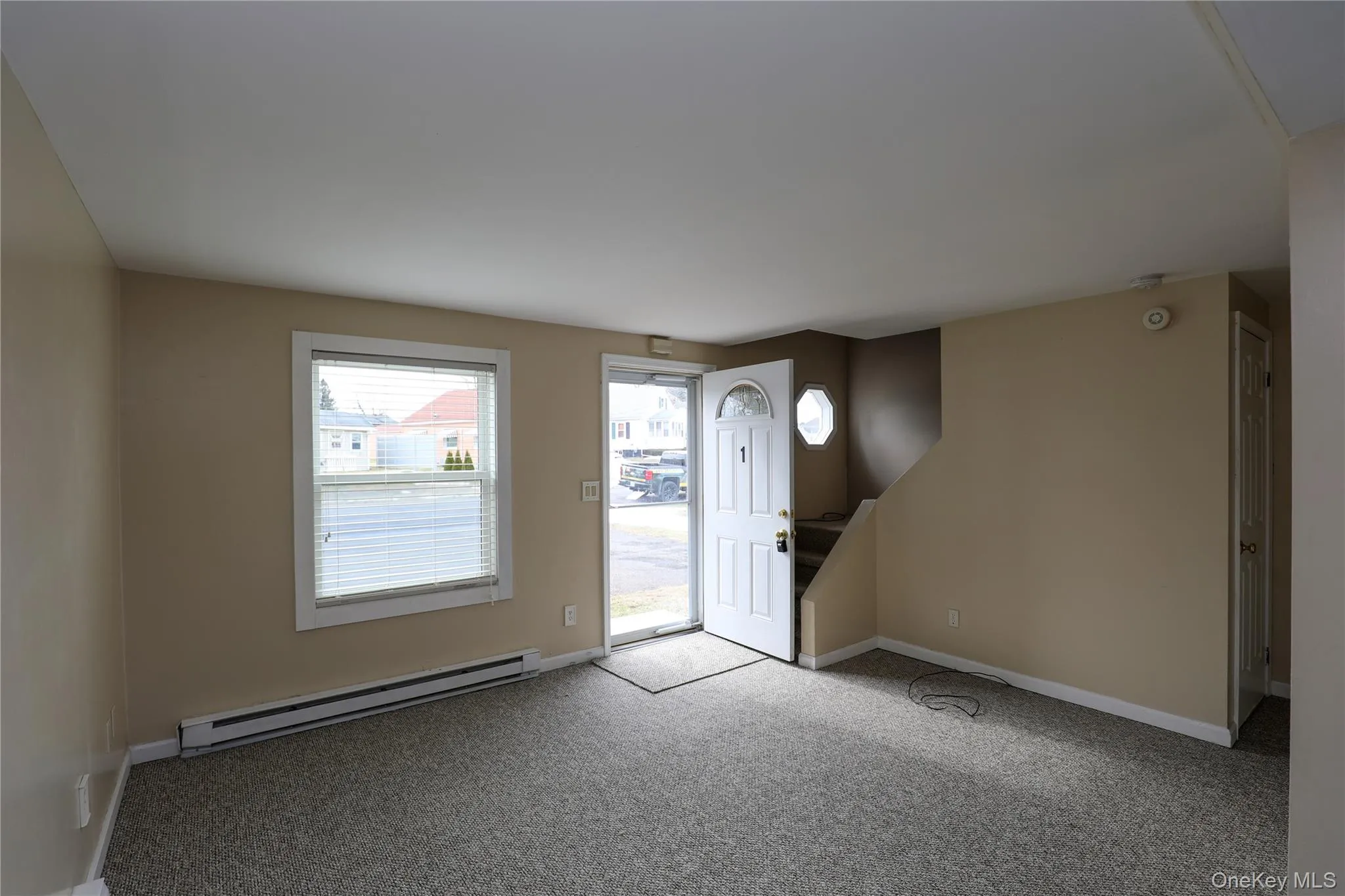 120 Hinsdale Street, Kingston, NY, 2 Bedrooms Bedrooms, 5 Rooms Rooms,1 BathroomBathrooms,Residential Lease,For Rent,Hinsdale,0,999196 120 Hinsdale Street, Kingston, NY, 2 Bedrooms Bedrooms, 5 Rooms Rooms,1 BathroomBathrooms,Residential Lease,For Rent,Hinsdale,0,999196