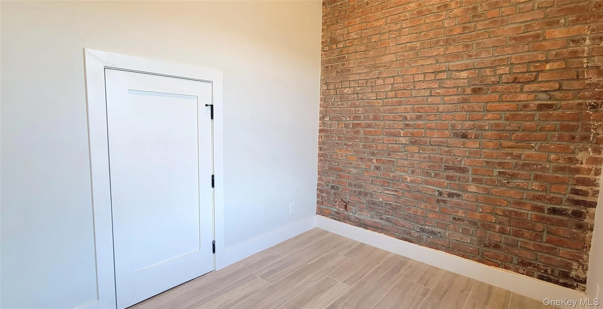 8219 Northern Boulevard, New York, NY, 2 Bedrooms Bedrooms, 4 Rooms Rooms,1 BathroomBathrooms,Residential Lease,For Rent,Northern,0,999203 8219 Northern Boulevard, New York, NY, 2 Bedrooms Bedrooms, 4 Rooms Rooms,1 BathroomBathrooms,Residential Lease,For Rent,Northern,0,999203