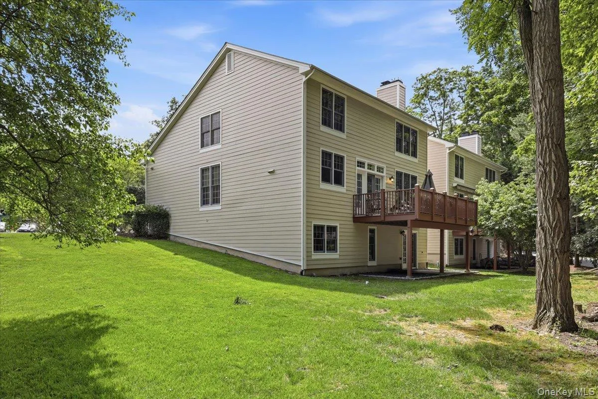 15 Old Town Crossing, New Castle, NY, 2 Bedrooms Bedrooms, 9 Rooms Rooms,3 BathroomsBathrooms,Residential,For Rent,Old Town,0,KEY999204 15 Old Town Crossing, New Castle, NY, 2 Bedrooms Bedrooms, 9 Rooms Rooms,3 BathroomsBathrooms,Residential,For Rent,Old Town,0,KEY999204