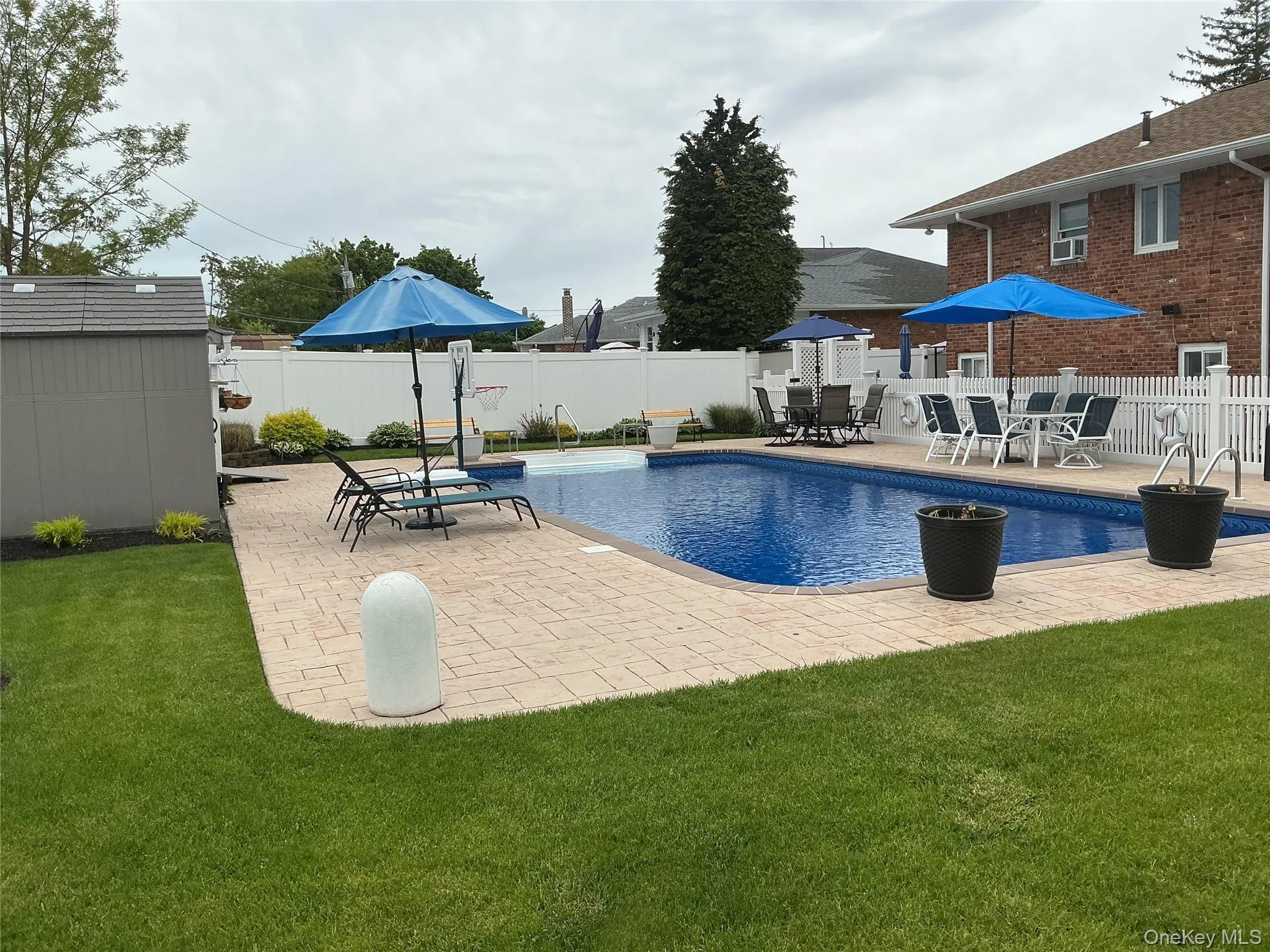 909 Berkshire Drive, Hempstead, NY, 3 Bedrooms Bedrooms, 7 Rooms Rooms,3 BathroomsBathrooms,Residential,For Rent,Berkshire,0,999206 909 Berkshire Drive, Hempstead, NY, 3 Bedrooms Bedrooms, 7 Rooms Rooms,3 BathroomsBathrooms,Residential,For Rent,Berkshire,0,999206