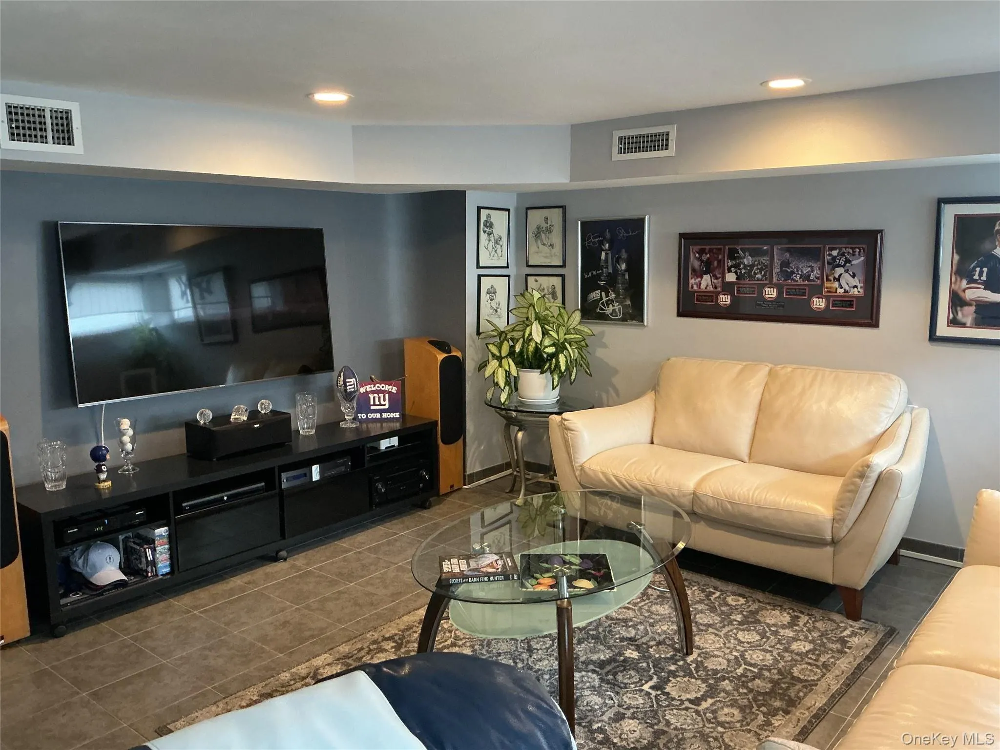 909 Berkshire Drive, Hempstead, NY, 3 Bedrooms Bedrooms, 7 Rooms Rooms,3 BathroomsBathrooms,Residential,For Rent,Berkshire,0,999206 909 Berkshire Drive, Hempstead, NY, 3 Bedrooms Bedrooms, 7 Rooms Rooms,3 BathroomsBathrooms,Residential,For Rent,Berkshire,0,999206