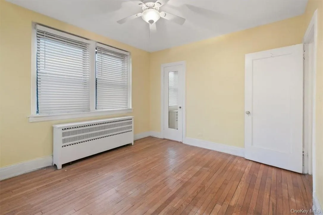 7 Greenridge Avenue, White Plains, NY, 1 Bedroom Bedrooms, 3 Rooms Rooms,1 BathroomBathrooms,Residential,For Rent,Greenridge,0,999207 7 Greenridge Avenue, White Plains, NY, 1 Bedroom Bedrooms, 3 Rooms Rooms,1 BathroomBathrooms,Residential,For Rent,Greenridge,0,999207