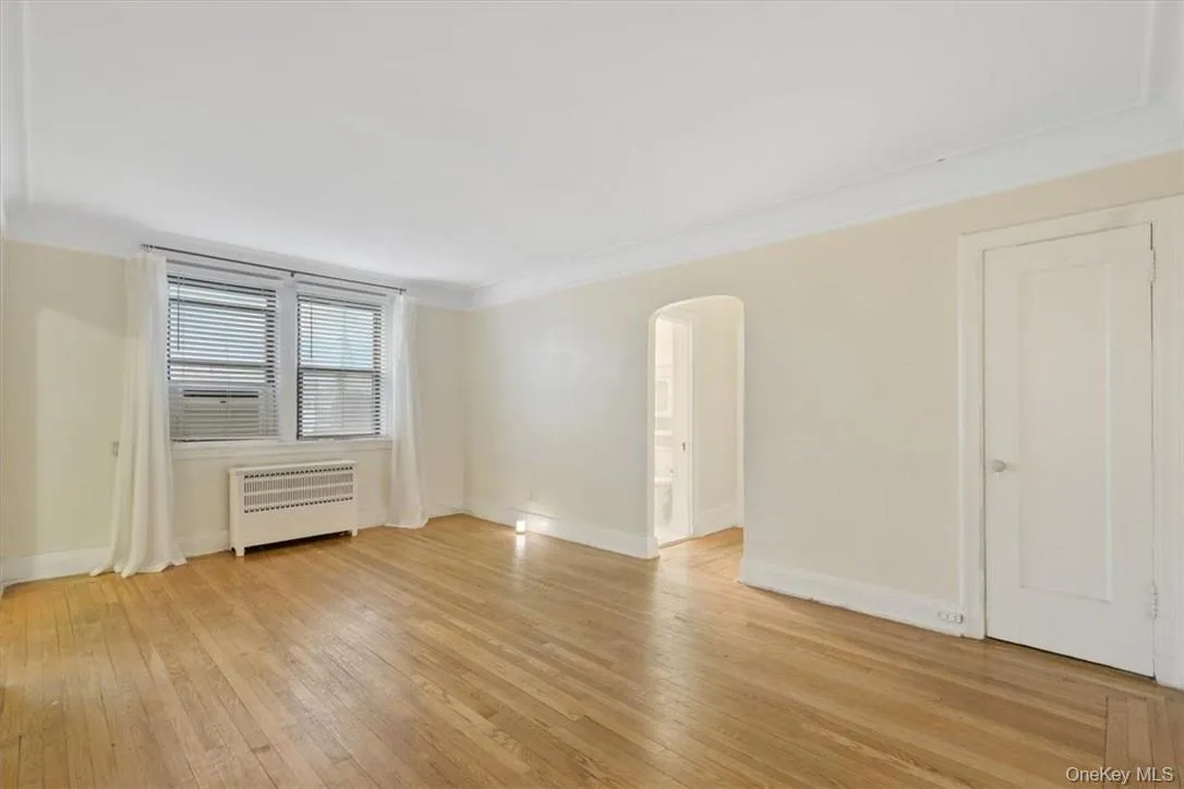 7 Greenridge Avenue, White Plains, NY, 1 Bedroom Bedrooms, 3 Rooms Rooms,1 BathroomBathrooms,Residential,For Rent,Greenridge,0,999207 7 Greenridge Avenue, White Plains, NY, 1 Bedroom Bedrooms, 3 Rooms Rooms,1 BathroomBathrooms,Residential,For Rent,Greenridge,0,999207