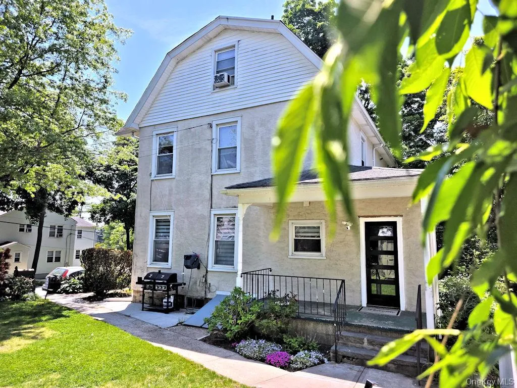 57 West Street, Harrison, NY, 1 Bedroom Bedrooms, 3 Rooms Rooms,1 BathroomBathrooms,Residential Lease,For Rent,West,0,999218 57 West Street, Harrison, NY, 1 Bedroom Bedrooms, 3 Rooms Rooms,1 BathroomBathrooms,Residential Lease,For Rent,West,0,999218