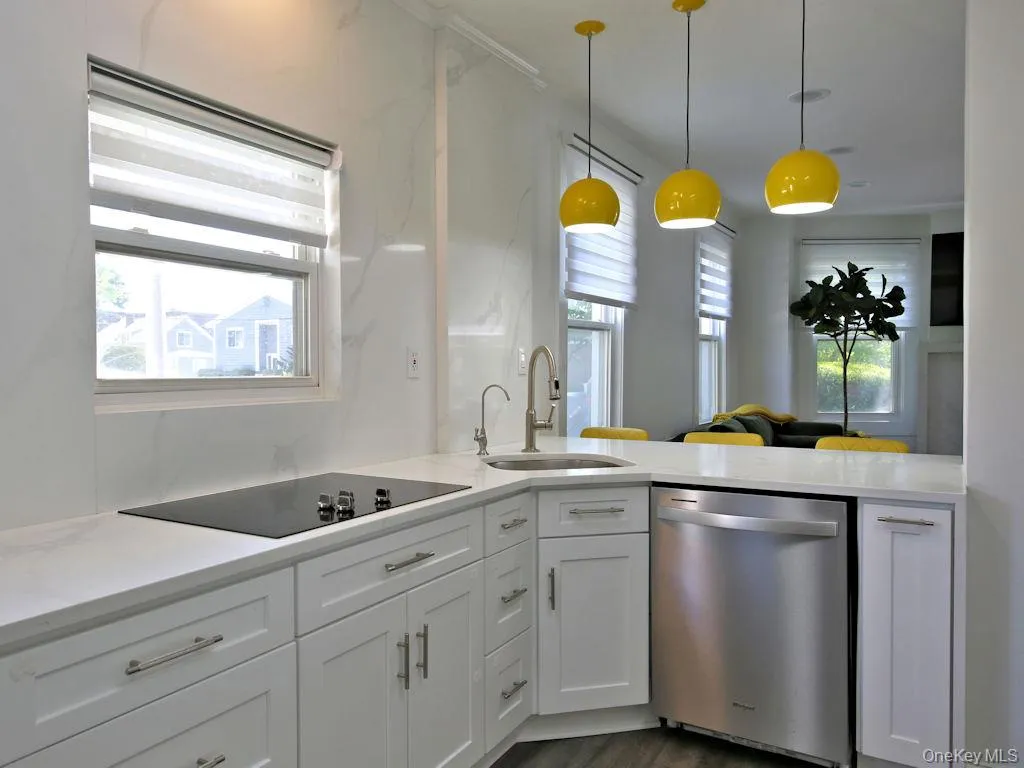 57 West Street, Harrison, NY, 1 Bedroom Bedrooms, 3 Rooms Rooms,1 BathroomBathrooms,Residential Lease,For Rent,West,0,999218 57 West Street, Harrison, NY, 1 Bedroom Bedrooms, 3 Rooms Rooms,1 BathroomBathrooms,Residential Lease,For Rent,West,0,999218