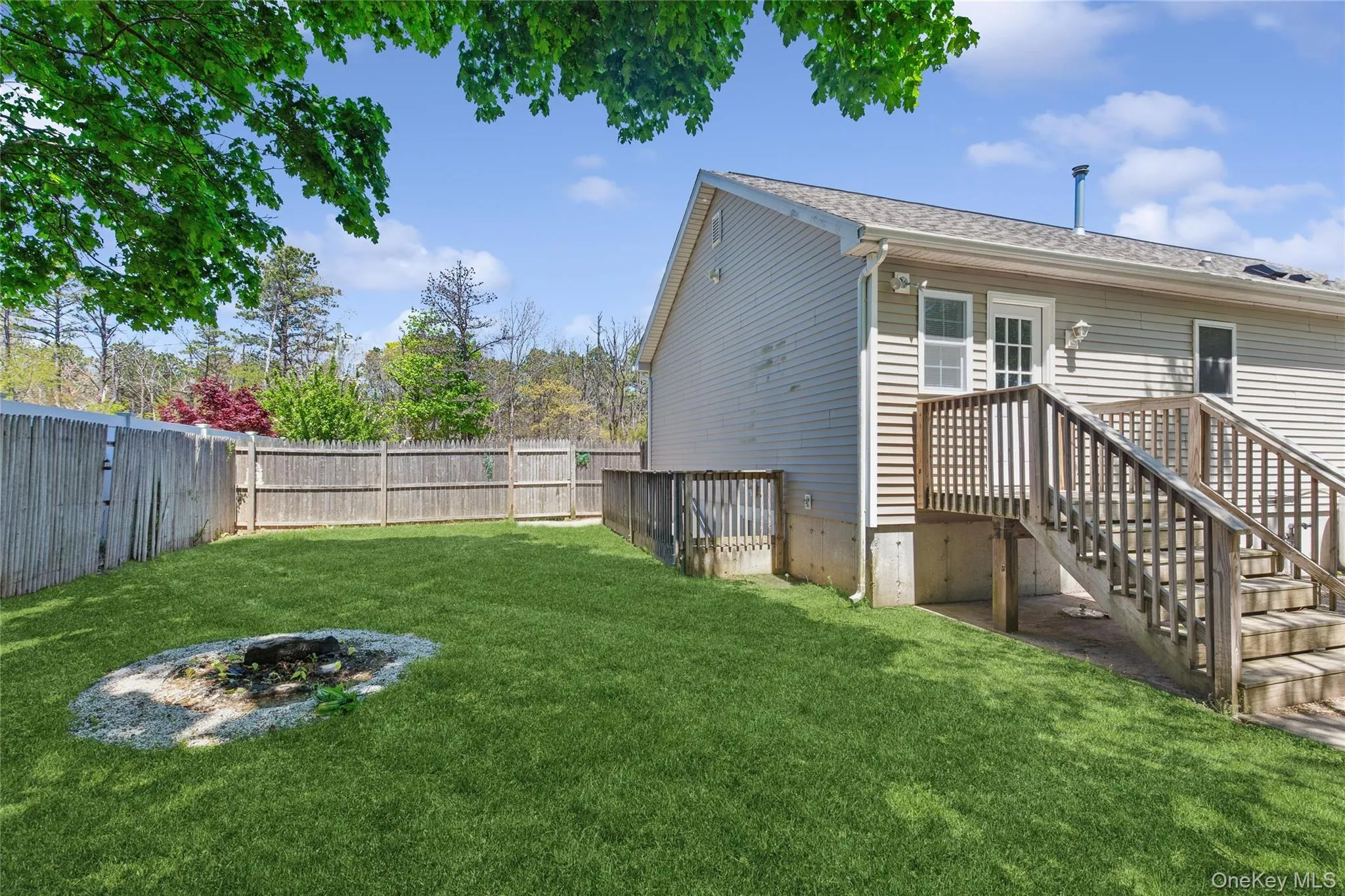 762 Bourdois Avenue, Brookhaven, NY, 3 Bedrooms Bedrooms, 5 Rooms Rooms,2 BathroomsBathrooms,Residential,For Rent,Bourdois,0,999228 762 Bourdois Avenue, Brookhaven, NY, 3 Bedrooms Bedrooms, 5 Rooms Rooms,2 BathroomsBathrooms,Residential,For Rent,Bourdois,0,999228