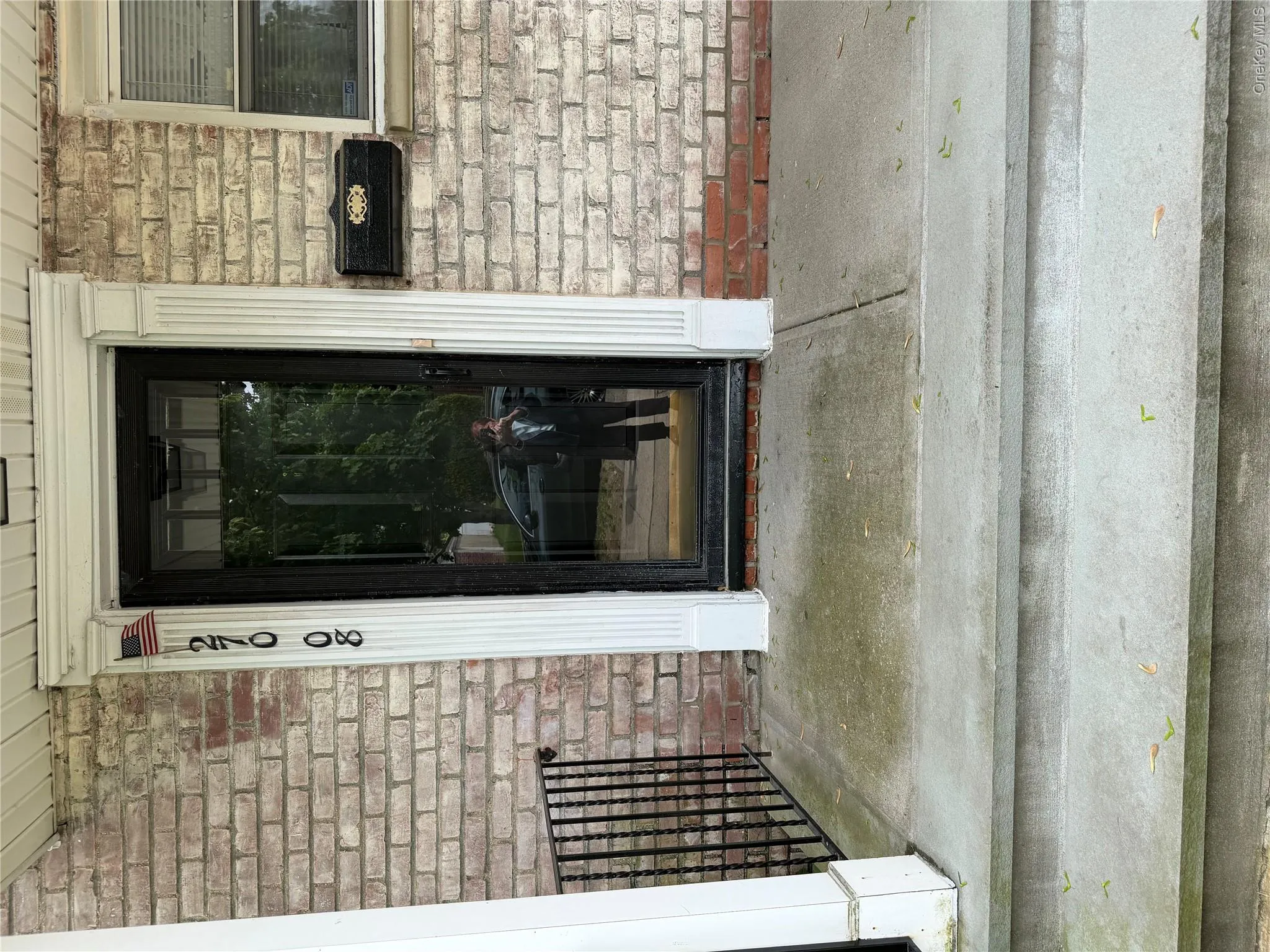 270-08 81st Avenue, New York, NY, 2 Bedrooms Bedrooms, 4 Rooms Rooms,1 BathroomBathrooms,Residential,For Rent,81st,0,999229 270-08 81st Avenue, New York, NY, 2 Bedrooms Bedrooms, 4 Rooms Rooms,1 BathroomBathrooms,Residential,For Rent,81st,0,999229