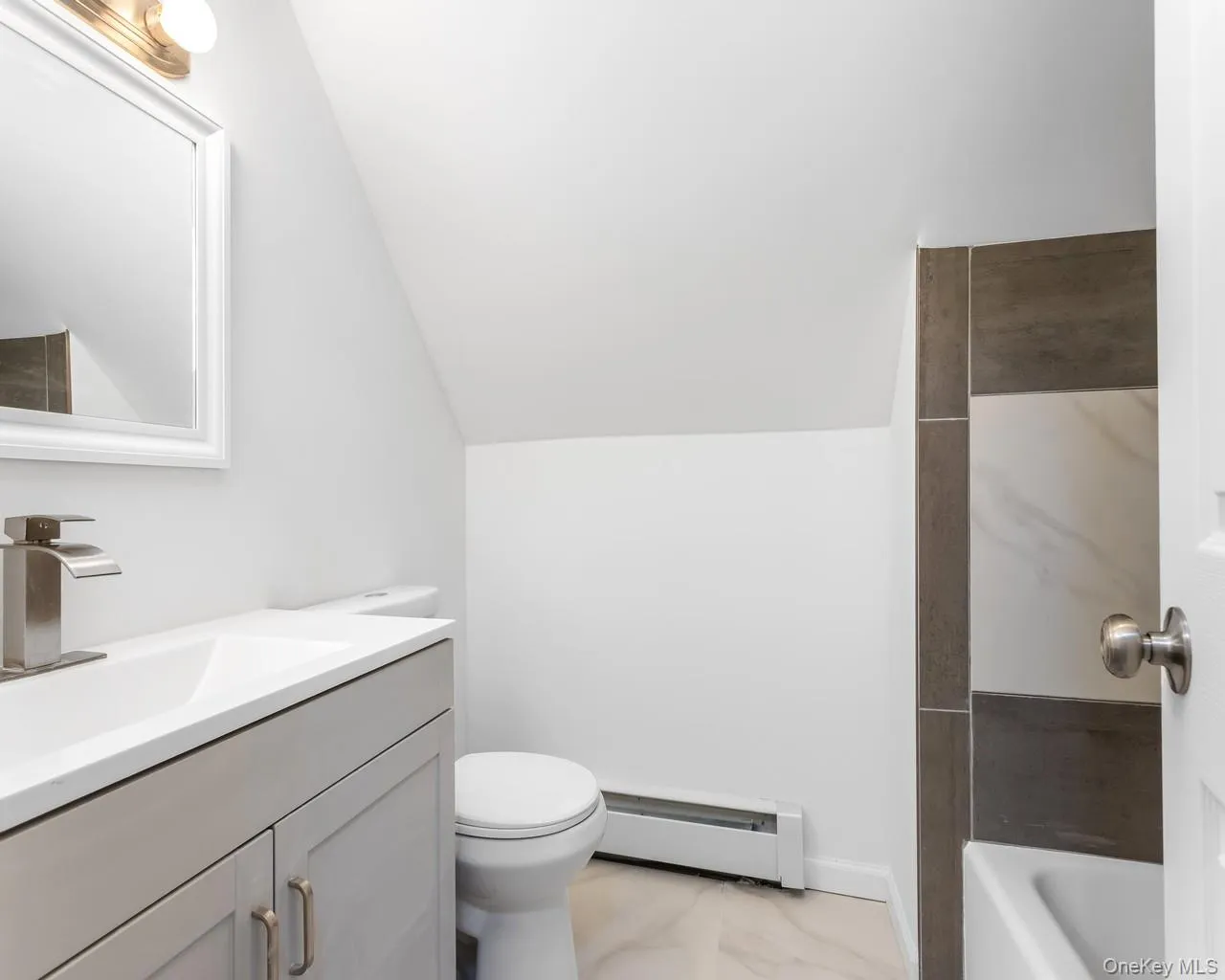 27 (AKA 630) Madison Street, Southold, NY, 4 Bedrooms Bedrooms, 6 Rooms Rooms,2 BathroomsBathrooms,Residential,For Rent,Madison,0,999238 27 (AKA 630) Madison Street, Southold, NY, 4 Bedrooms Bedrooms, 6 Rooms Rooms,2 BathroomsBathrooms,Residential,For Rent,Madison,0,999238