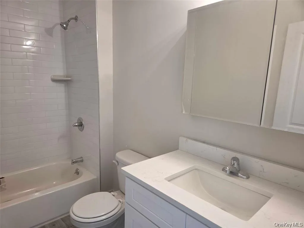 539 Front Street, Hempstead, NY, 2 Bedrooms Bedrooms, 4 Rooms Rooms,1 BathroomBathrooms,Residential Lease,For Rent,Front,0,999244 539 Front Street, Hempstead, NY, 2 Bedrooms Bedrooms, 4 Rooms Rooms,1 BathroomBathrooms,Residential Lease,For Rent,Front,0,999244
