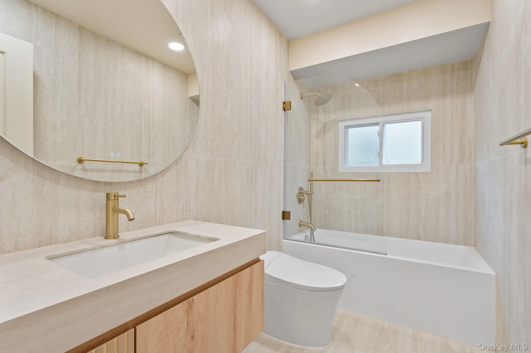 14 Ellen Place, Smithtown, NY, 3 Bedrooms Bedrooms, 8 Rooms Rooms,2 BathroomsBathrooms,Residential,For Rent,Ellen,0,KEY999247 14 Ellen Place, Smithtown, NY, 3 Bedrooms Bedrooms, 8 Rooms Rooms,2 BathroomsBathrooms,Residential,For Rent,Ellen,0,KEY999247