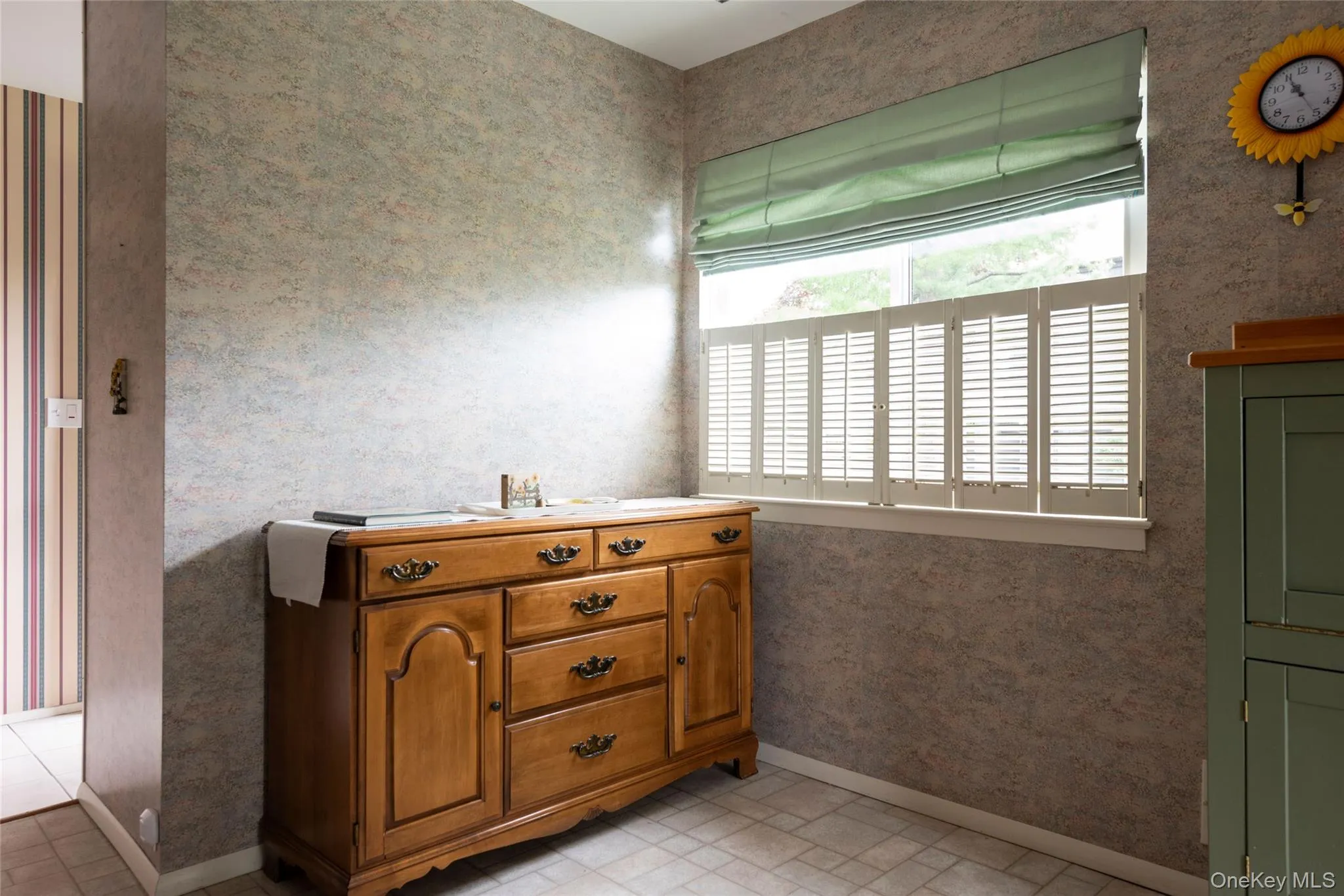 1608 Mulberry Court, Poughkeepsie, NY, 2 Bedrooms Bedrooms, 5 Rooms Rooms,2 BathroomsBathrooms,Residential Sale,For Rent,Mulberry,0,999252 1608 Mulberry Court, Poughkeepsie, NY, 2 Bedrooms Bedrooms, 5 Rooms Rooms,2 BathroomsBathrooms,Residential Sale,For Rent,Mulberry,0,999252