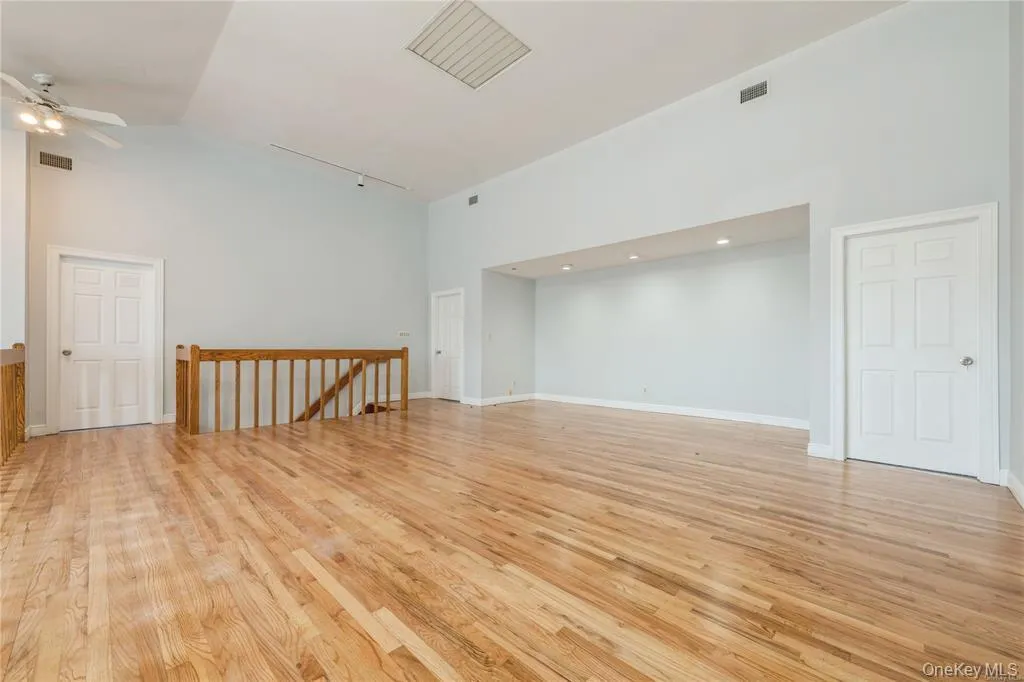 7009 267th Street, New York, NY, 6 Bedrooms Bedrooms, 10 Rooms Rooms,3 BathroomsBathrooms,Residential Lease,For Rent,267th,0,999253 7009 267th Street, New York, NY, 6 Bedrooms Bedrooms, 10 Rooms Rooms,3 BathroomsBathrooms,Residential Lease,For Rent,267th,0,999253