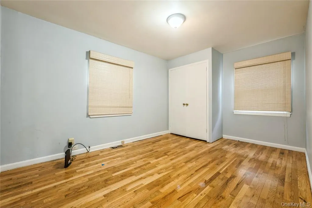 7009 267th Street, New York, NY, 6 Bedrooms Bedrooms, 10 Rooms Rooms,3 BathroomsBathrooms,Residential Lease,For Rent,267th,0,999253 7009 267th Street, New York, NY, 6 Bedrooms Bedrooms, 10 Rooms Rooms,3 BathroomsBathrooms,Residential Lease,For Rent,267th,0,999253