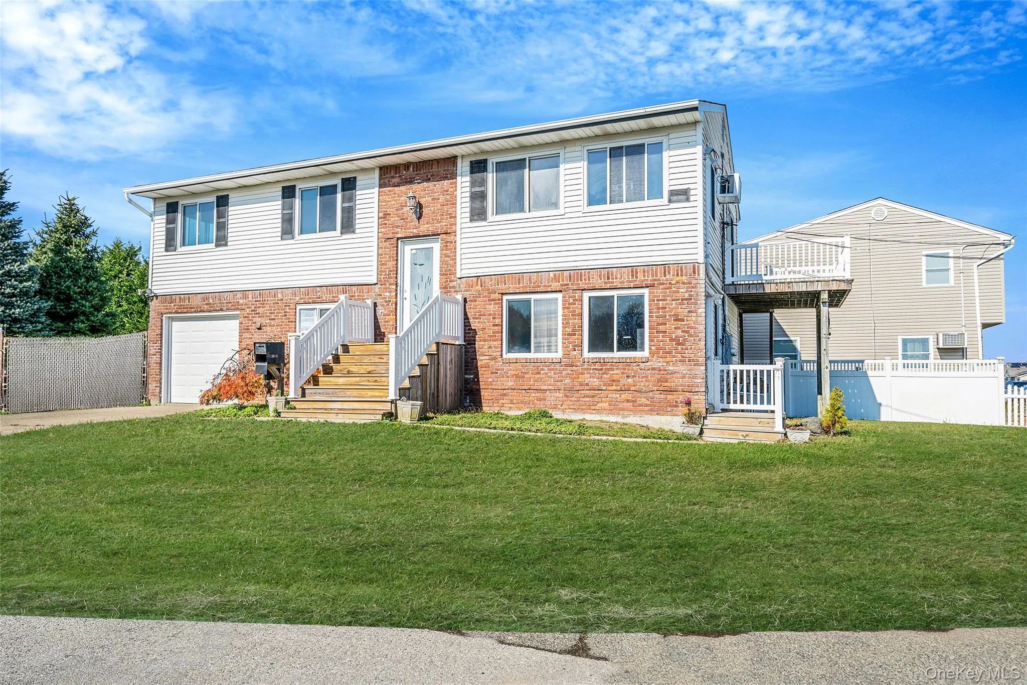 4 Bay Place, Babylon, NY, 5 Bedrooms Bedrooms, 10 Rooms Rooms,3 BathroomsBathrooms,Residential,For Rent,Bay,0,KEY999254 4 Bay Place, Babylon, NY, 5 Bedrooms Bedrooms, 10 Rooms Rooms,3 BathroomsBathrooms,Residential,For Rent,Bay,0,KEY999254