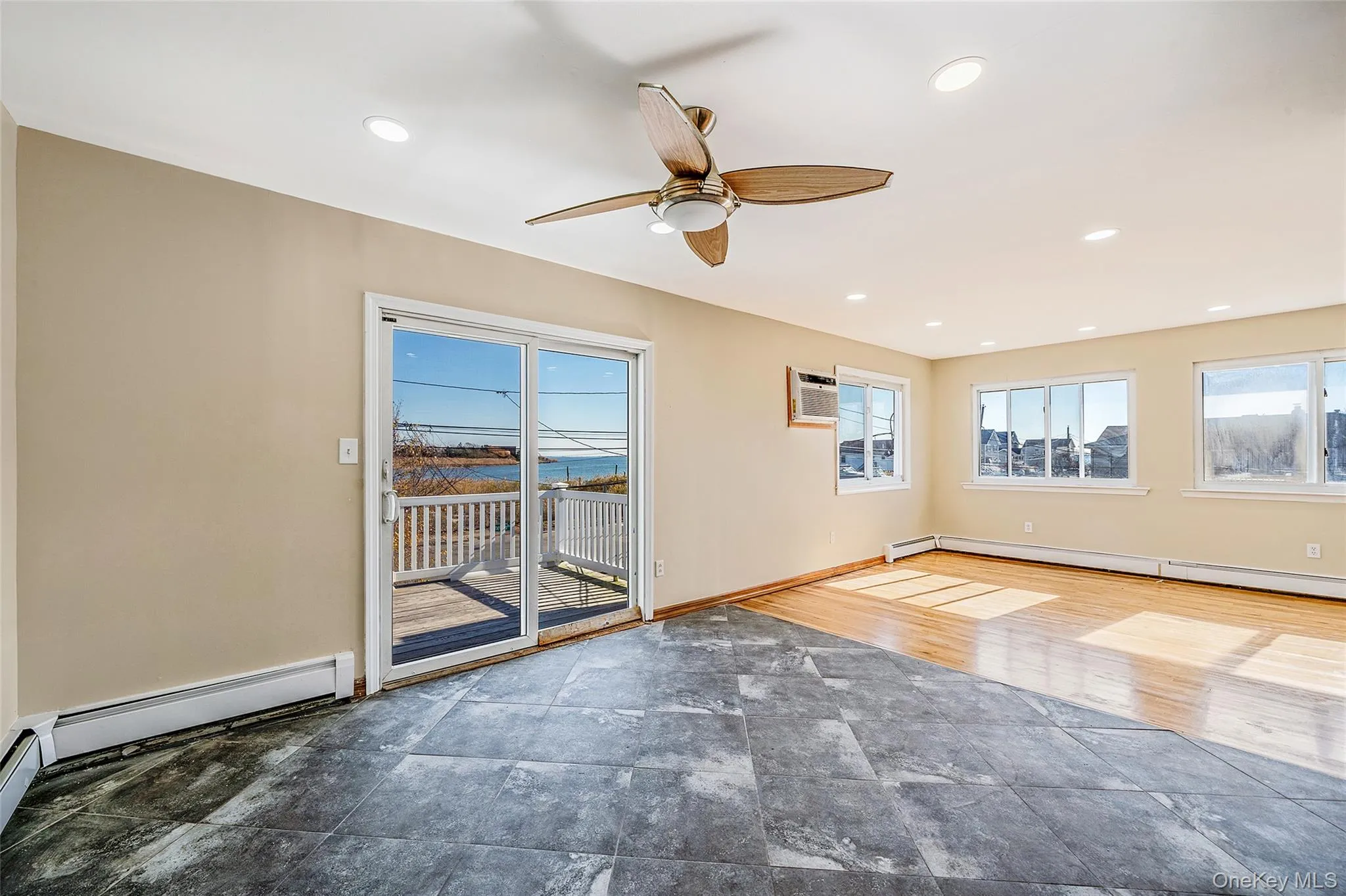4 Bay Place, Babylon, NY, 5 Bedrooms Bedrooms, 10 Rooms Rooms,3 BathroomsBathrooms,Residential,For Rent,Bay,0,KEY999254 4 Bay Place, Babylon, NY, 5 Bedrooms Bedrooms, 10 Rooms Rooms,3 BathroomsBathrooms,Residential,For Rent,Bay,0,KEY999254