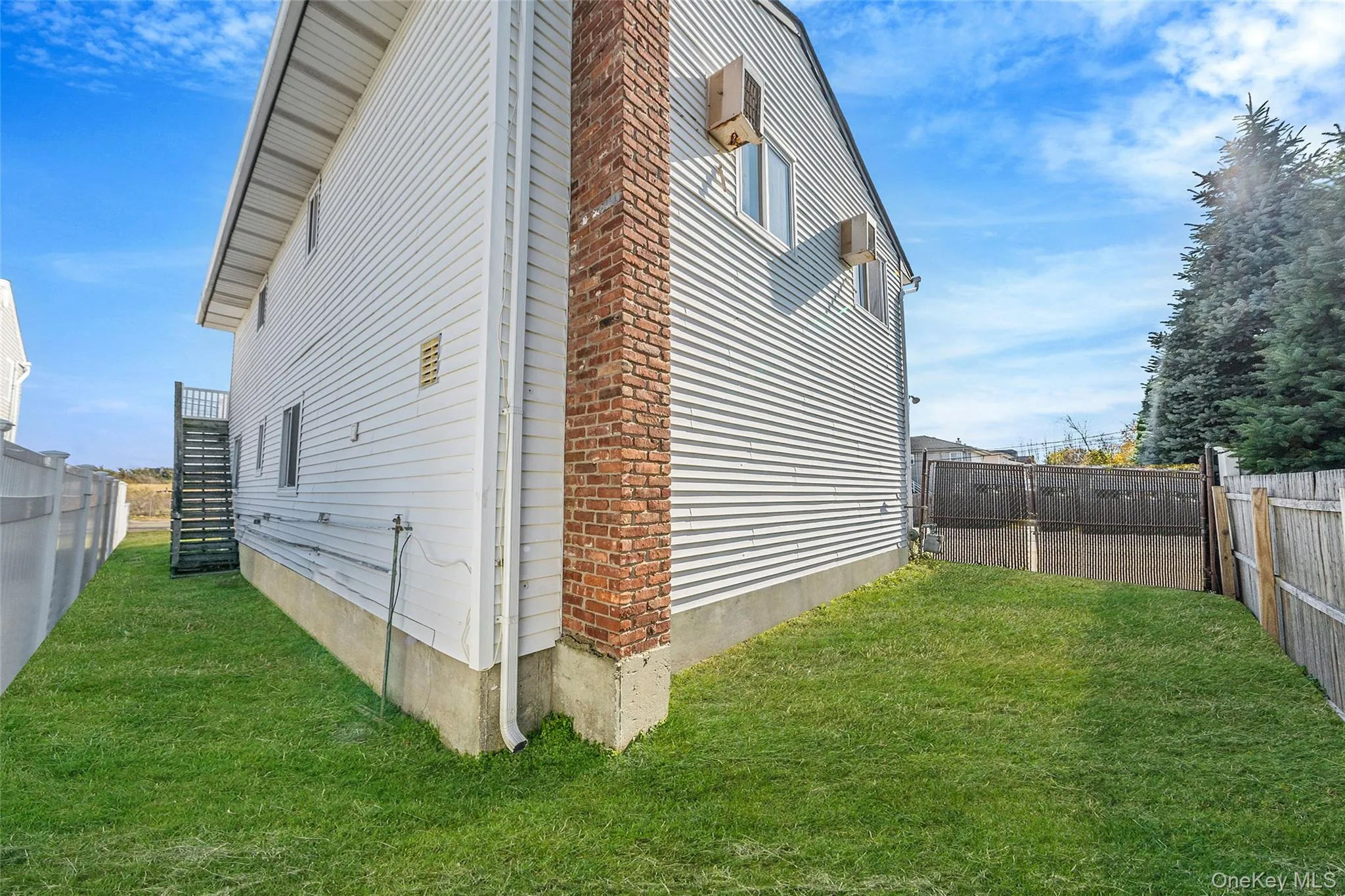 4 Bay Place, Babylon, NY, 5 Bedrooms Bedrooms, 10 Rooms Rooms,3 BathroomsBathrooms,Residential,For Rent,Bay,0,KEY999254 4 Bay Place, Babylon, NY, 5 Bedrooms Bedrooms, 10 Rooms Rooms,3 BathroomsBathrooms,Residential,For Rent,Bay,0,KEY999254