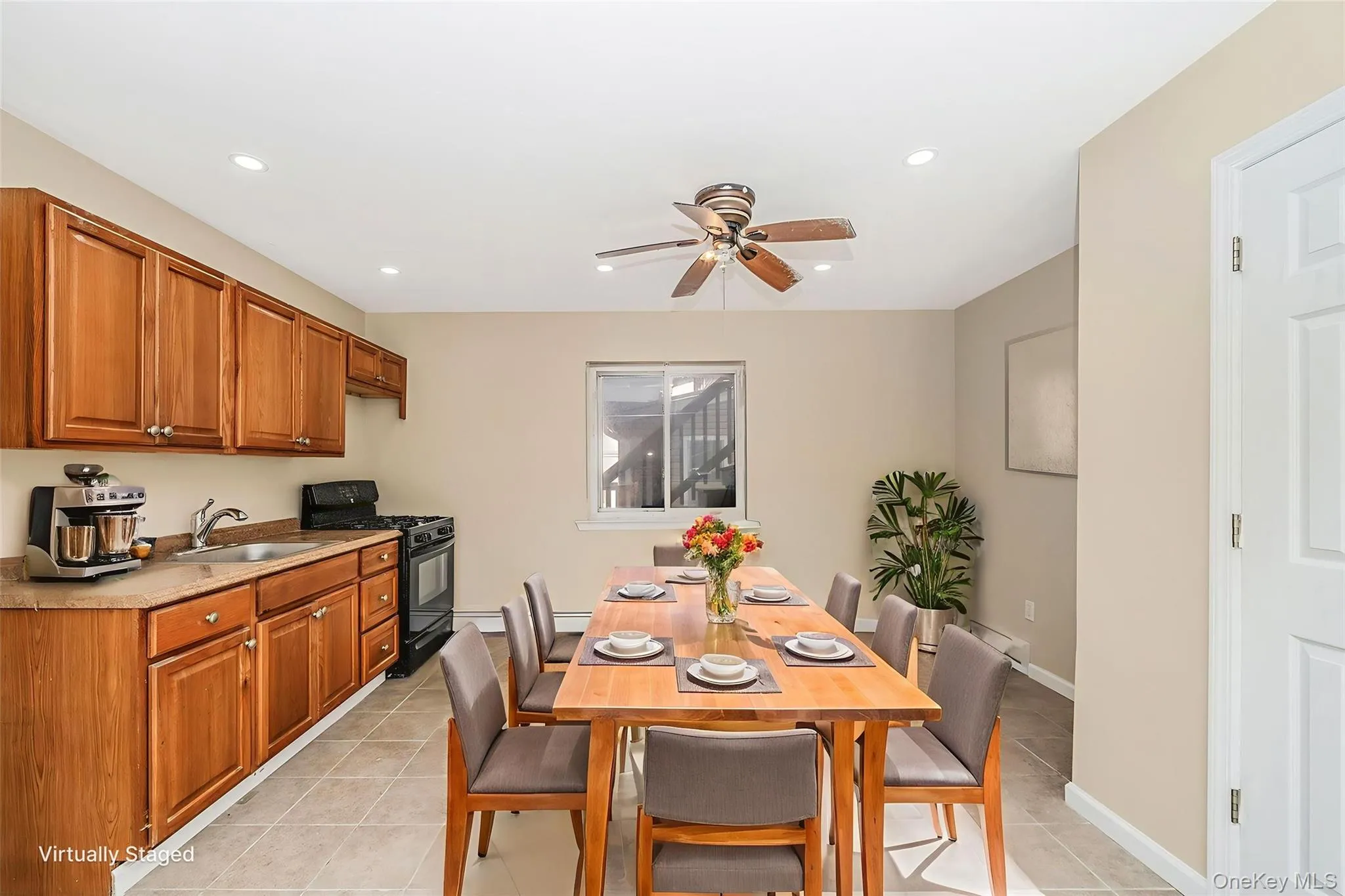 4 Bay Place, Babylon, NY, 5 Bedrooms Bedrooms, 10 Rooms Rooms,3 BathroomsBathrooms,Residential,For Rent,Bay,0,KEY999254 4 Bay Place, Babylon, NY, 5 Bedrooms Bedrooms, 10 Rooms Rooms,3 BathroomsBathrooms,Residential,For Rent,Bay,0,KEY999254