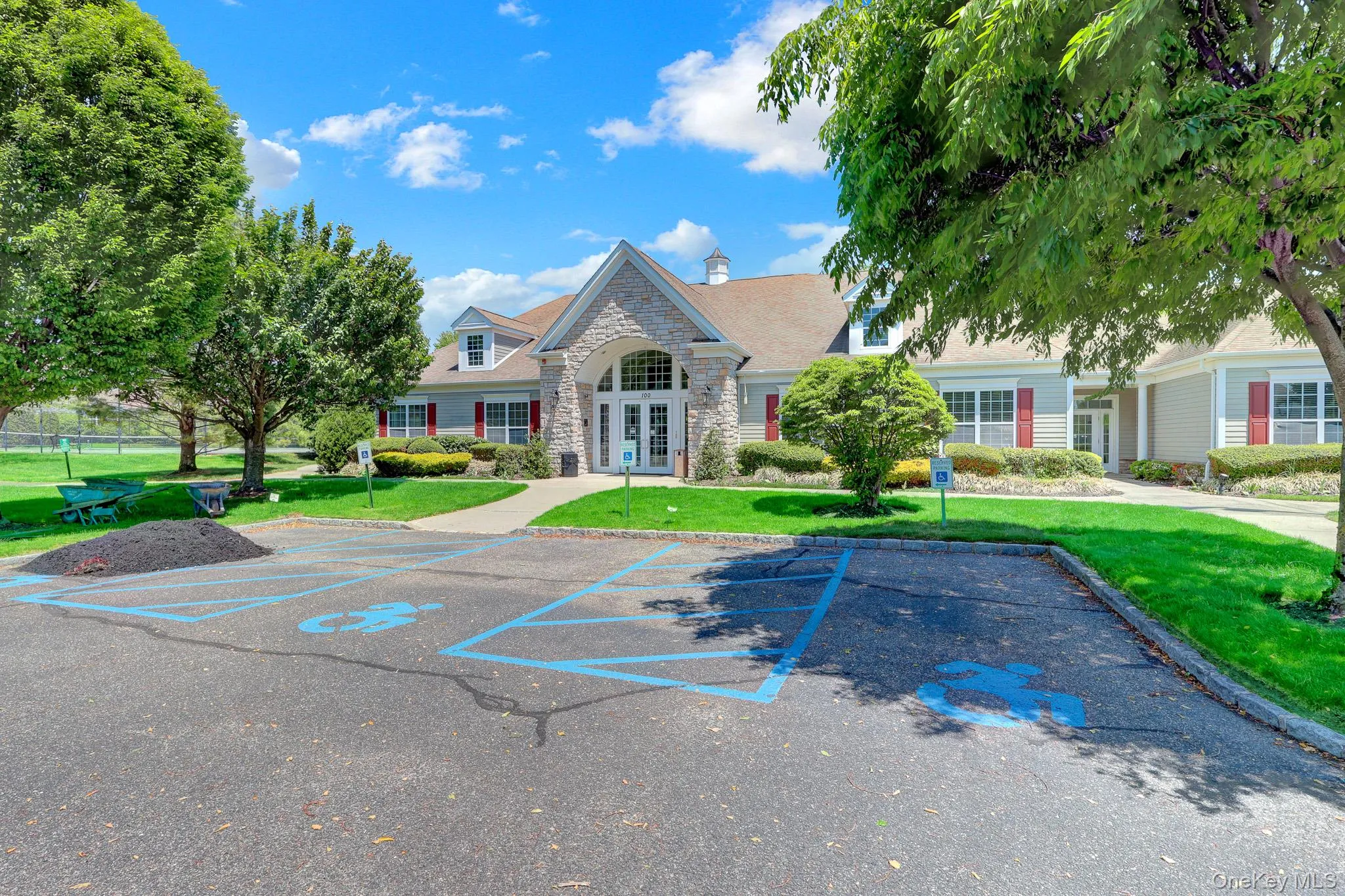 54 Louden Loop, Brookhaven, NY, 3 Bedrooms Bedrooms, 9 Rooms Rooms,3 BathroomsBathrooms,Residential,For Rent,Louden,0,999257 54 Louden Loop, Brookhaven, NY, 3 Bedrooms Bedrooms, 9 Rooms Rooms,3 BathroomsBathrooms,Residential,For Rent,Louden,0,999257