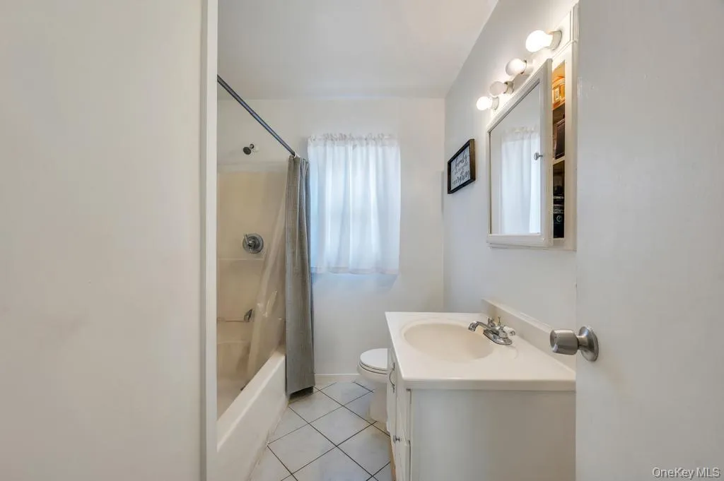 Bathroom 1 Bathroom 1