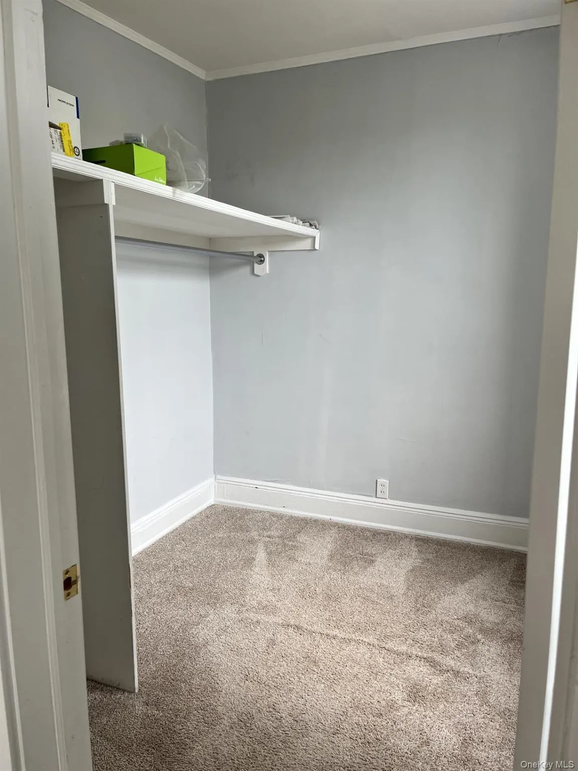 23 Hillside Avenue, North Hempstead, NY, 2 Bedrooms Bedrooms, 4 Rooms Rooms,1 BathroomBathrooms,Residential Lease,For Rent,Hillside,0,999270 23 Hillside Avenue, North Hempstead, NY, 2 Bedrooms Bedrooms, 4 Rooms Rooms,1 BathroomBathrooms,Residential Lease,For Rent,Hillside,0,999270