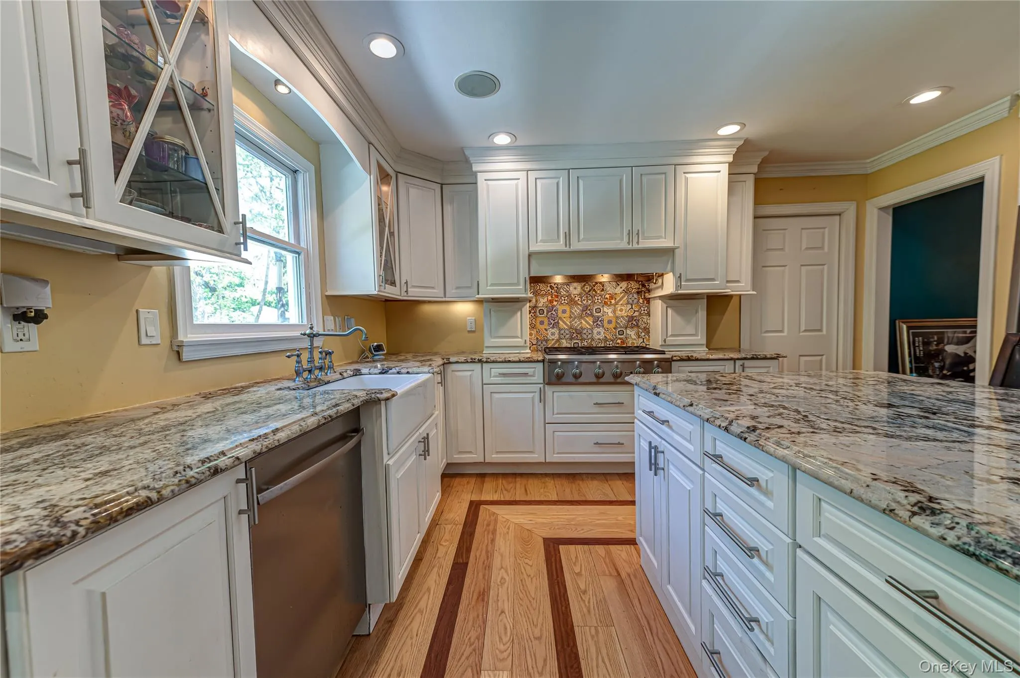 220 Windsor Avenue, Islip, NY, 4 Bedrooms Bedrooms, 9 Rooms Rooms,4 BathroomsBathrooms,Residential,For Rent,Windsor,0,999271 220 Windsor Avenue, Islip, NY, 4 Bedrooms Bedrooms, 9 Rooms Rooms,4 BathroomsBathrooms,Residential,For Rent,Windsor,0,999271