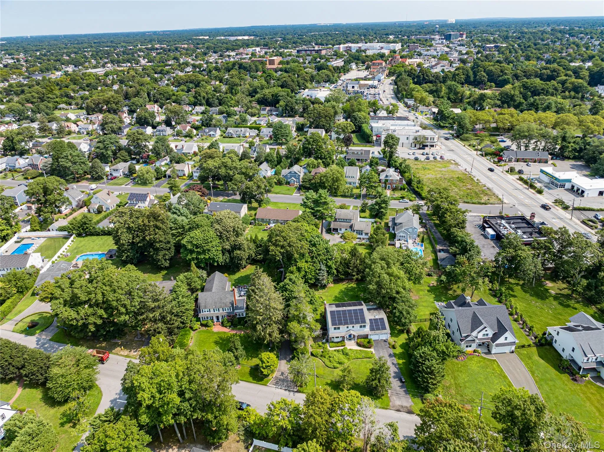 220 Windsor Avenue, Islip, NY, 4 Bedrooms Bedrooms, 9 Rooms Rooms,4 BathroomsBathrooms,Residential,For Rent,Windsor,0,999271 220 Windsor Avenue, Islip, NY, 4 Bedrooms Bedrooms, 9 Rooms Rooms,4 BathroomsBathrooms,Residential,For Rent,Windsor,0,999271