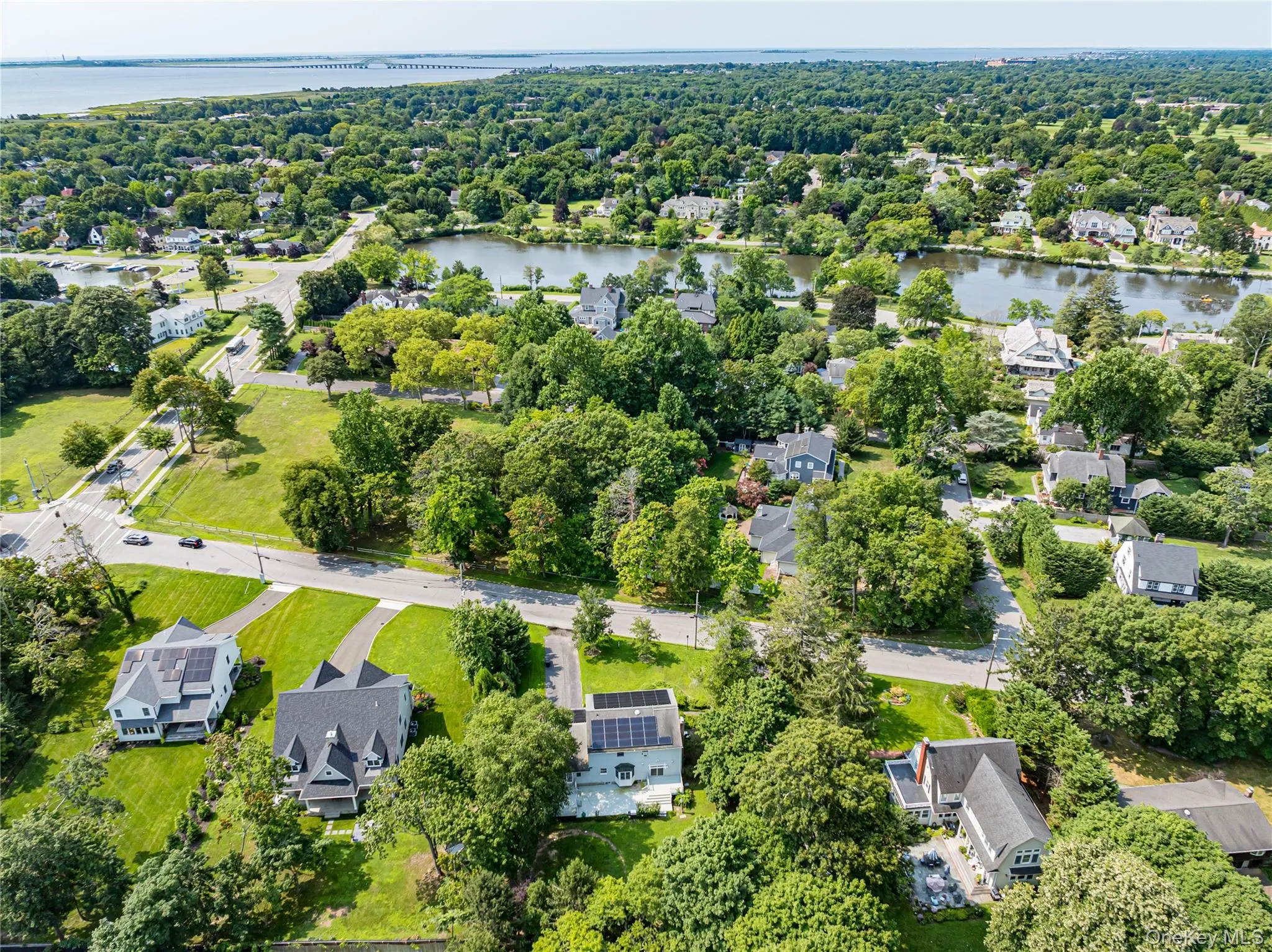 220 Windsor Avenue, Islip, NY, 4 Bedrooms Bedrooms, 9 Rooms Rooms,4 BathroomsBathrooms,Residential,For Rent,Windsor,0,999271 220 Windsor Avenue, Islip, NY, 4 Bedrooms Bedrooms, 9 Rooms Rooms,4 BathroomsBathrooms,Residential,For Rent,Windsor,0,999271