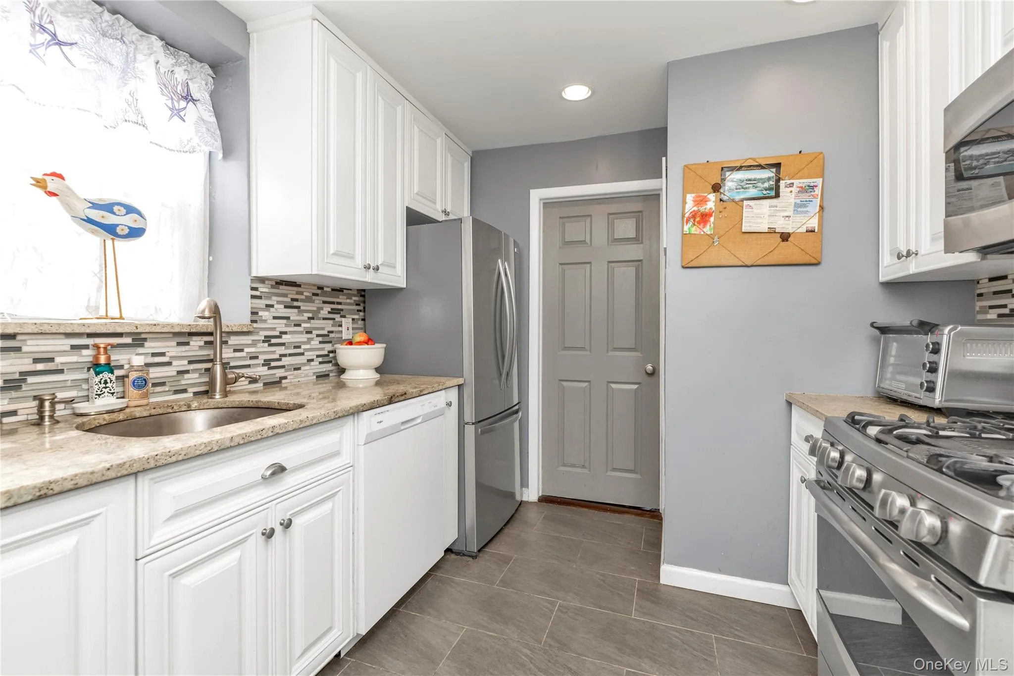 333 Broadway, Long Beach, NY, 3 Bedrooms Bedrooms, 5 Rooms Rooms,2 BathroomsBathrooms,Residential Sale,For Rent,Broadway,0,999283 333 Broadway, Long Beach, NY, 3 Bedrooms Bedrooms, 5 Rooms Rooms,2 BathroomsBathrooms,Residential Sale,For Rent,Broadway,0,999283