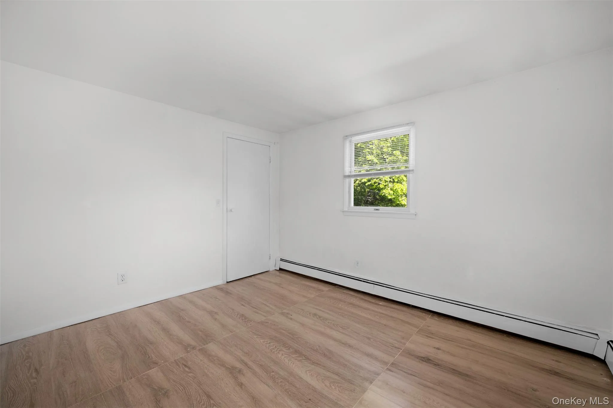 13 Squirrel Lane, Hempstead, NY, 4 Bedrooms Bedrooms, 6 Rooms Rooms,2 BathroomsBathrooms,Residential,For Rent,Squirrel,0,999287 13 Squirrel Lane, Hempstead, NY, 4 Bedrooms Bedrooms, 6 Rooms Rooms,2 BathroomsBathrooms,Residential,For Rent,Squirrel,0,999287