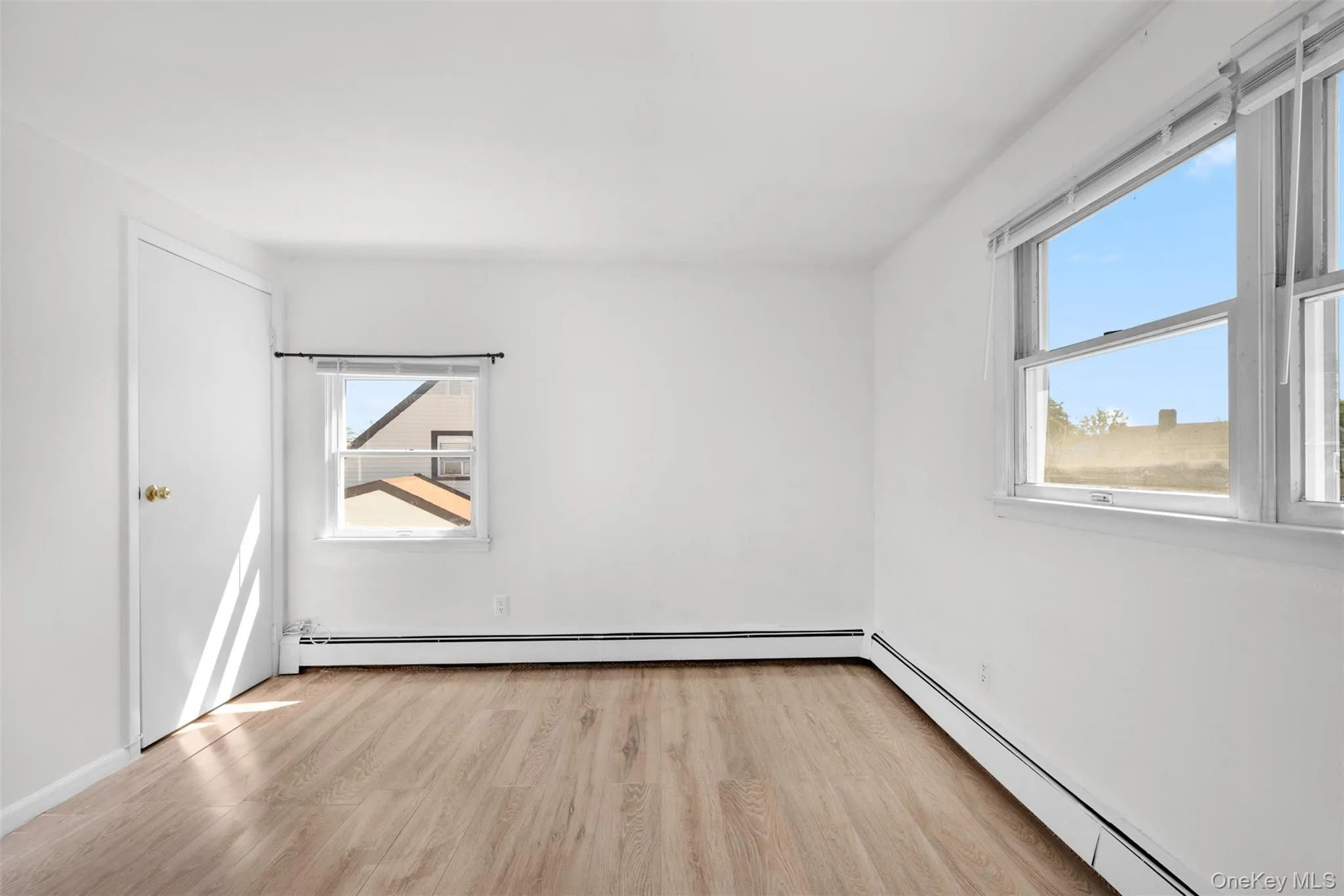 13 Squirrel Lane, Hempstead, NY, 4 Bedrooms Bedrooms, 6 Rooms Rooms,2 BathroomsBathrooms,Residential,For Rent,Squirrel,0,999287 13 Squirrel Lane, Hempstead, NY, 4 Bedrooms Bedrooms, 6 Rooms Rooms,2 BathroomsBathrooms,Residential,For Rent,Squirrel,0,999287