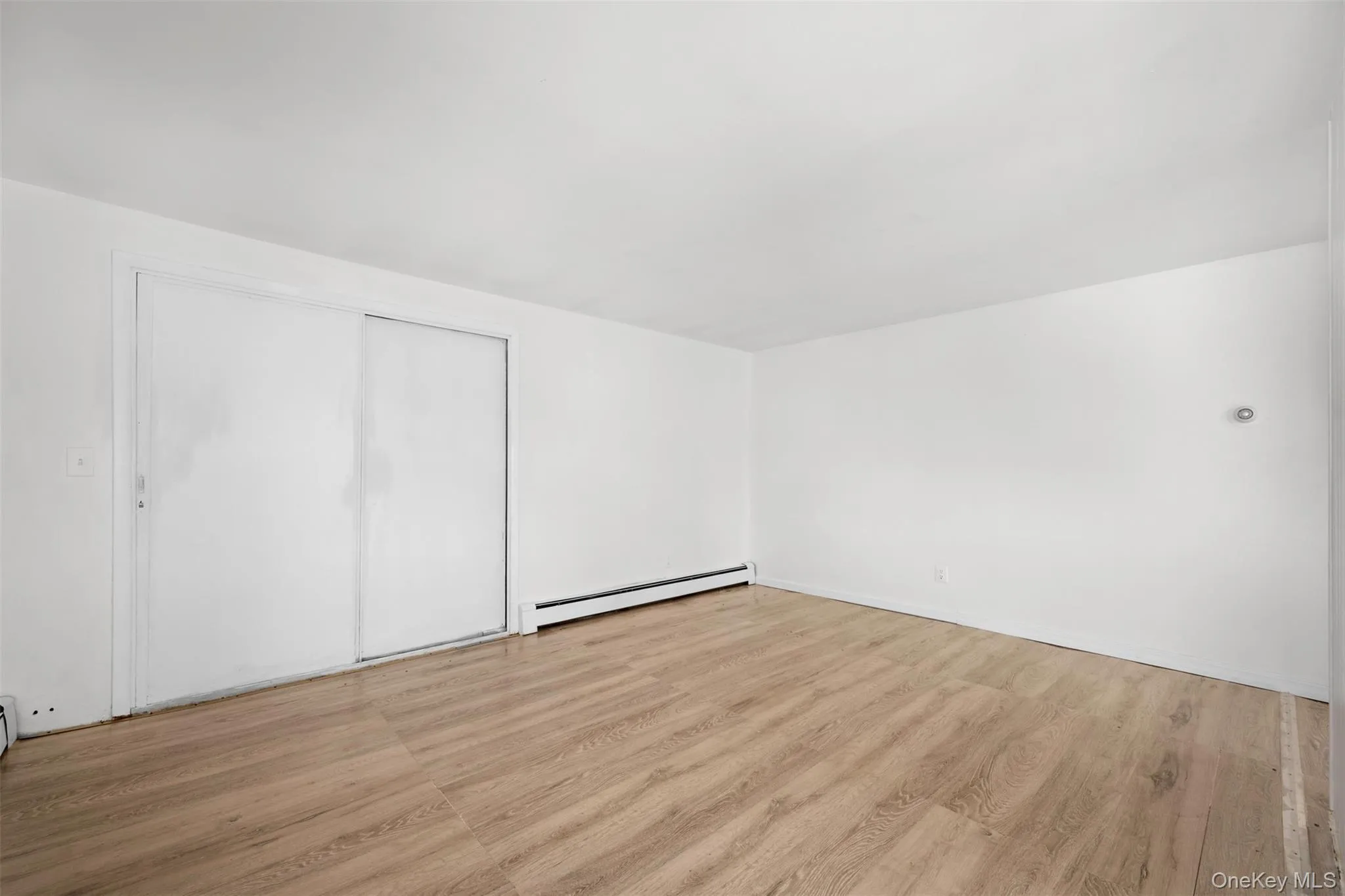 13 Squirrel Lane, Hempstead, NY, 4 Bedrooms Bedrooms, 6 Rooms Rooms,2 BathroomsBathrooms,Residential,For Rent,Squirrel,0,999287 13 Squirrel Lane, Hempstead, NY, 4 Bedrooms Bedrooms, 6 Rooms Rooms,2 BathroomsBathrooms,Residential,For Rent,Squirrel,0,999287